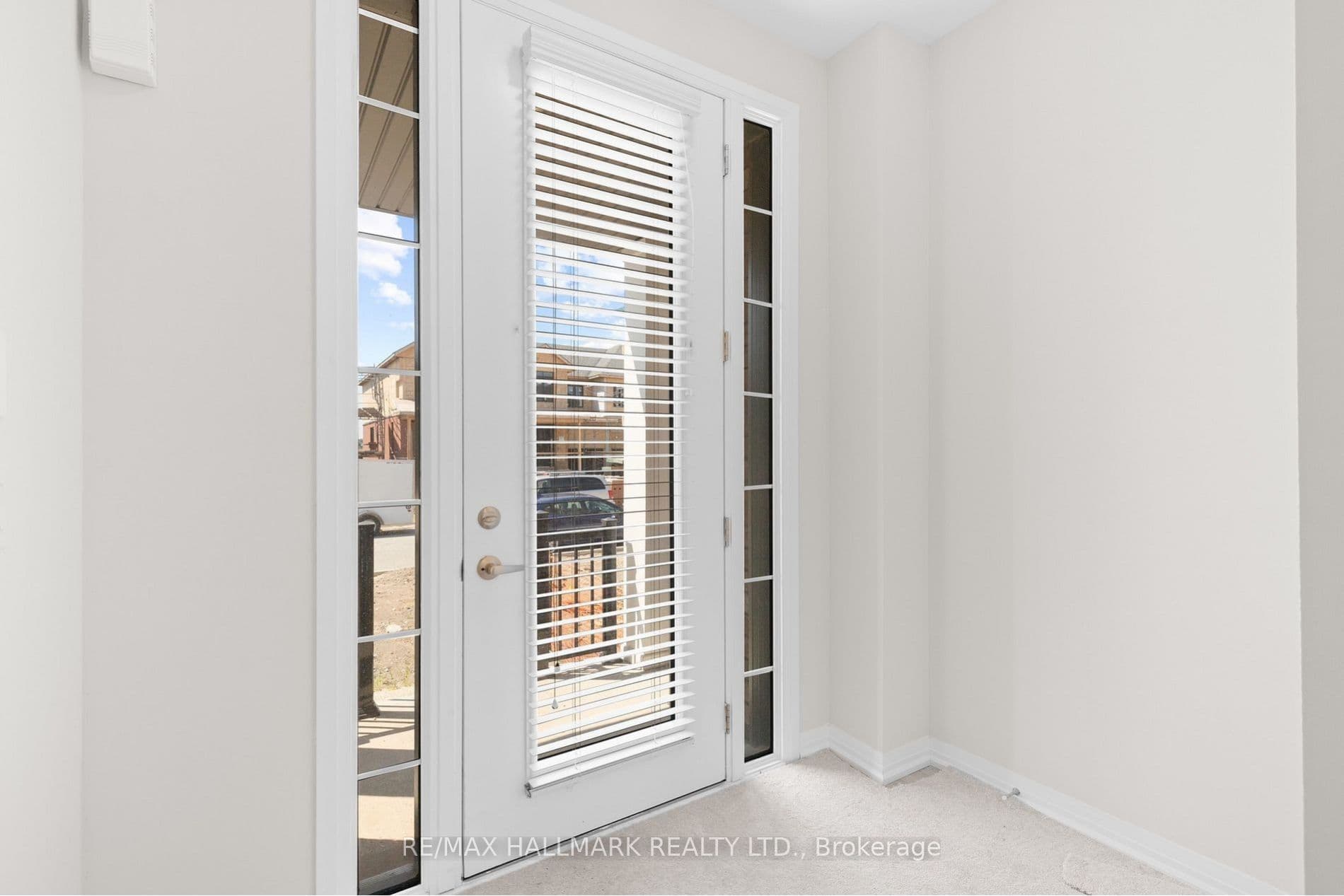 16 Crossmore Crescent, Cambridge, ON N1S 0C7