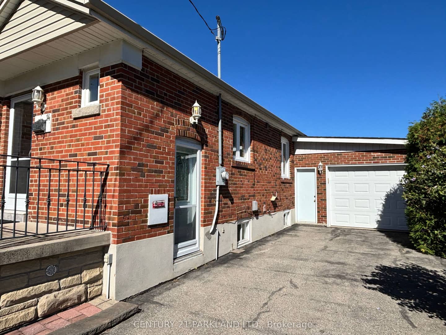 14 Orlando Boulevard, Toronto, ON M1R 3N4