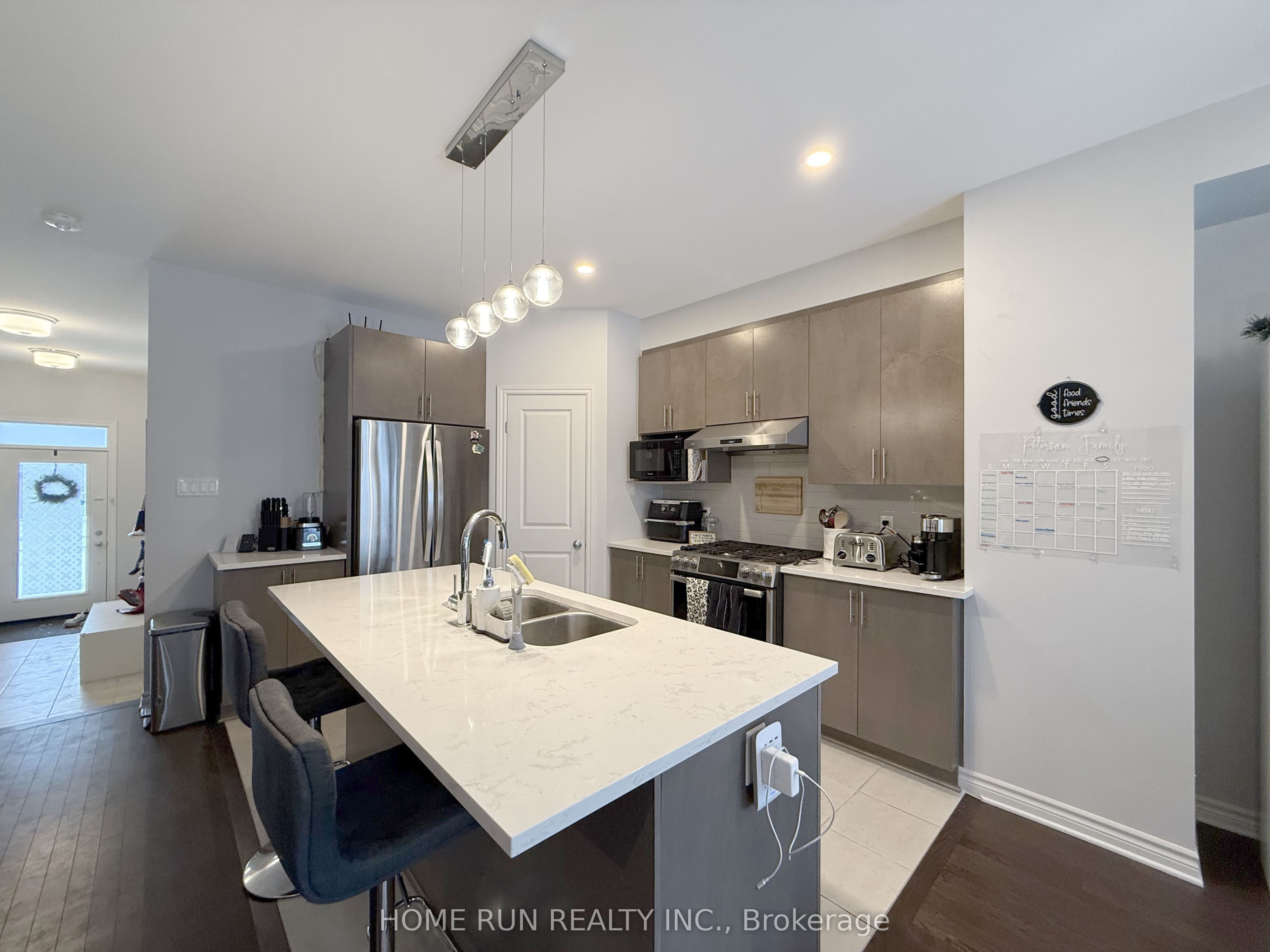 555 Jackdaw Avenue, Barrhaven, ON K2J 6M8