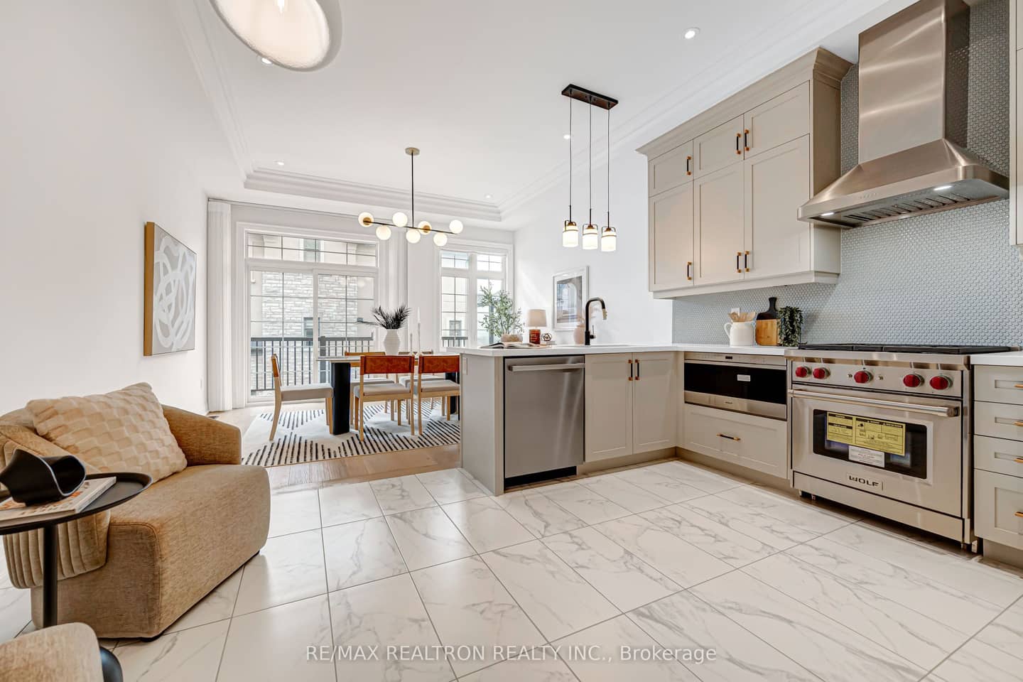 4249 Major Mackenzie Drive E, Markham, ON L6C 3L5