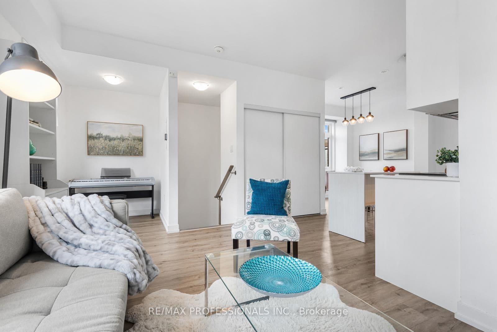 1 Lochlin Street, Vaughan, ON L4L 0M1