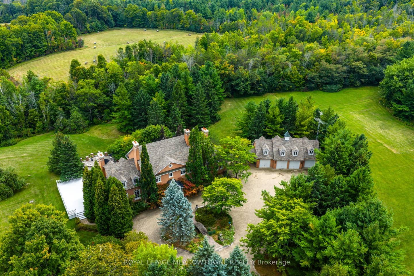 2097 Grange Side Road, Caledon, ON L7C 0E7