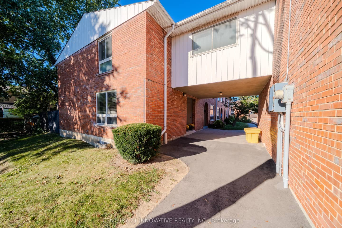 2395 Bromsgrove Road S 21, Mississauga, ON L5J 1L6