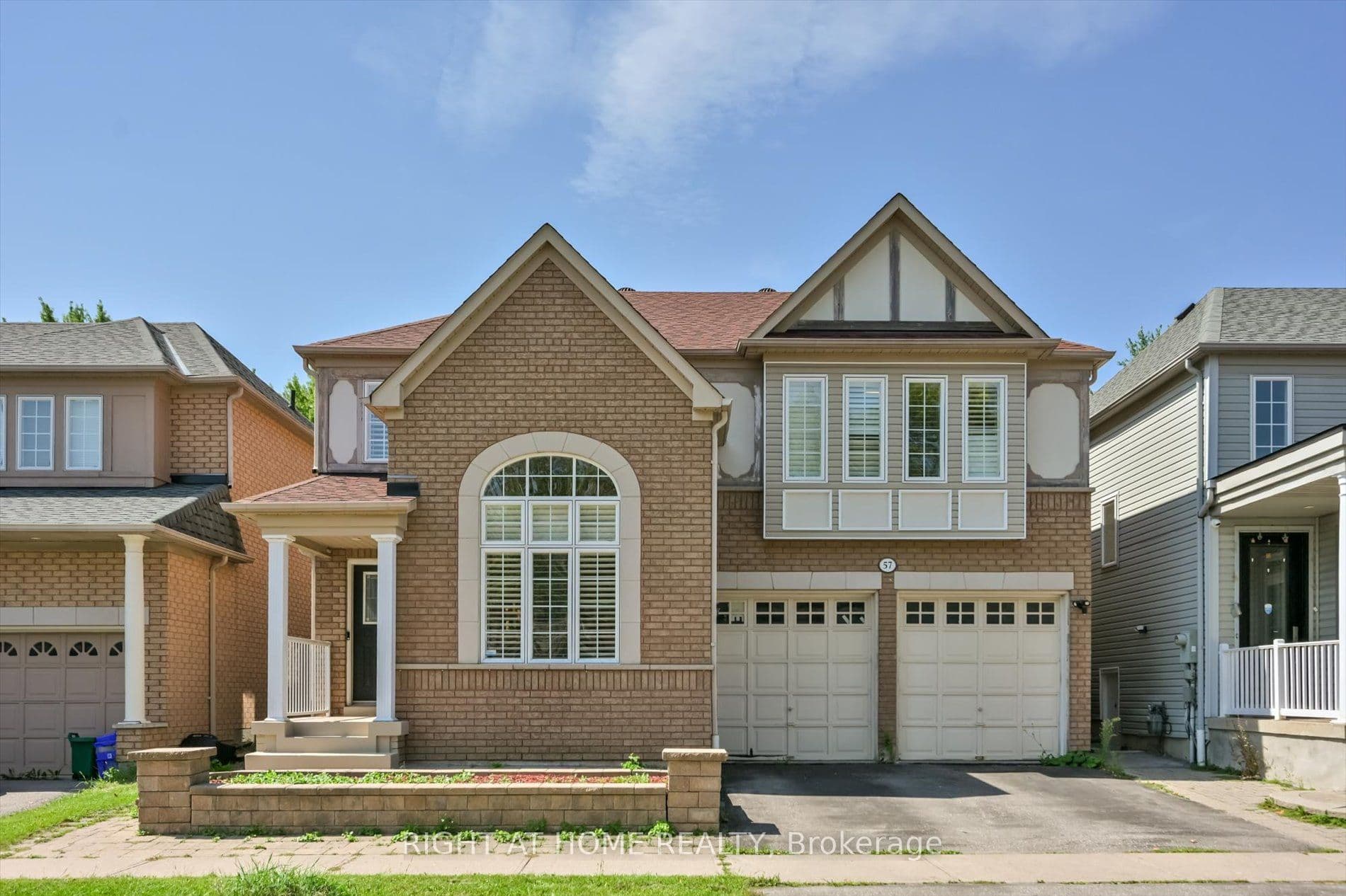 57 Hopkinson Crescent, Ajax, ON L1T 4G4