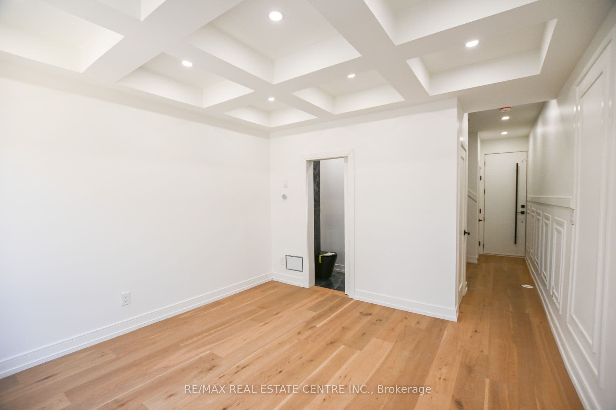 57 Jones Avenue, Toronto, ON M4M 2Z7