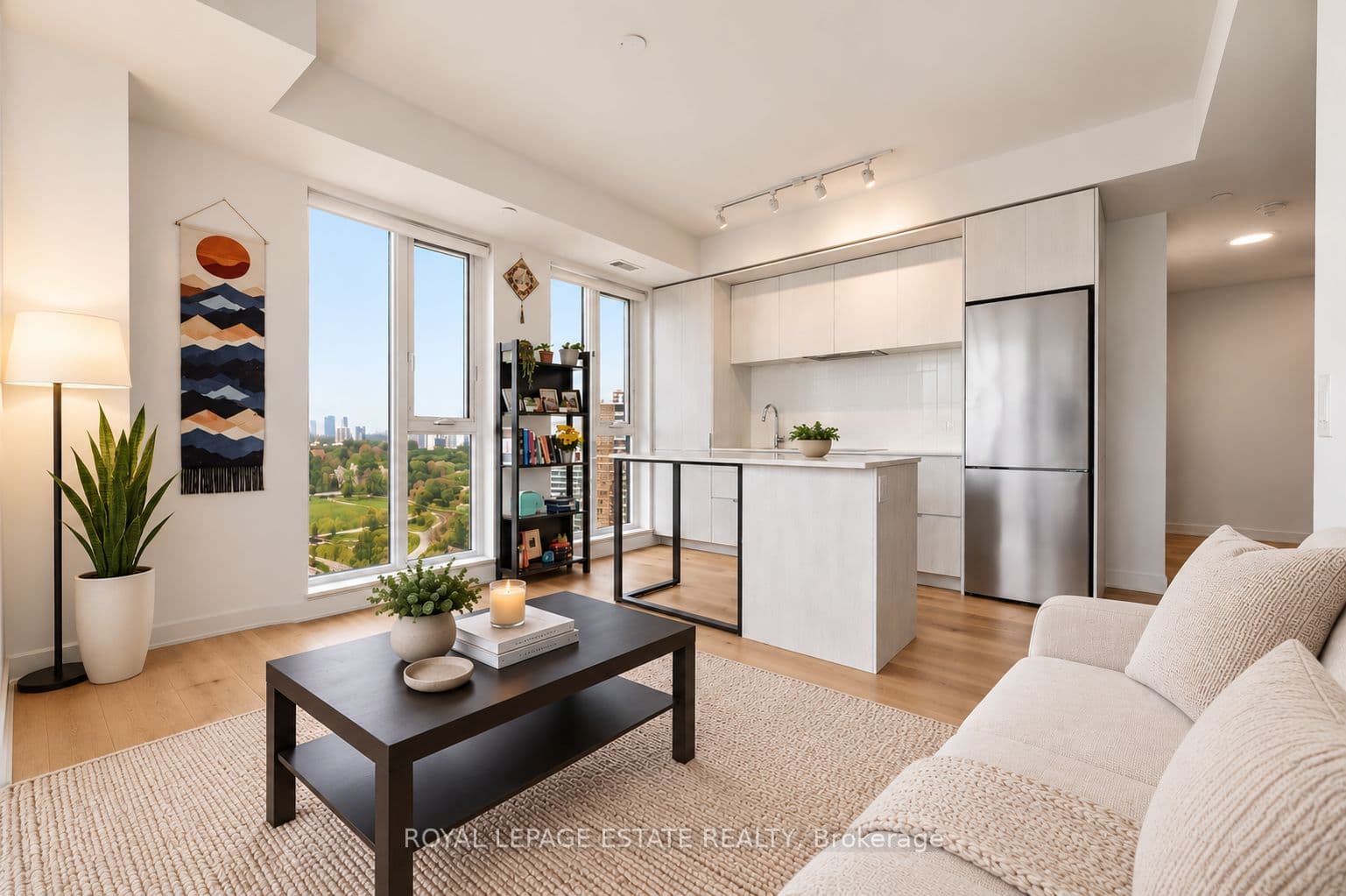 130 River Street 2008, Toronto, ON M5A 0R8