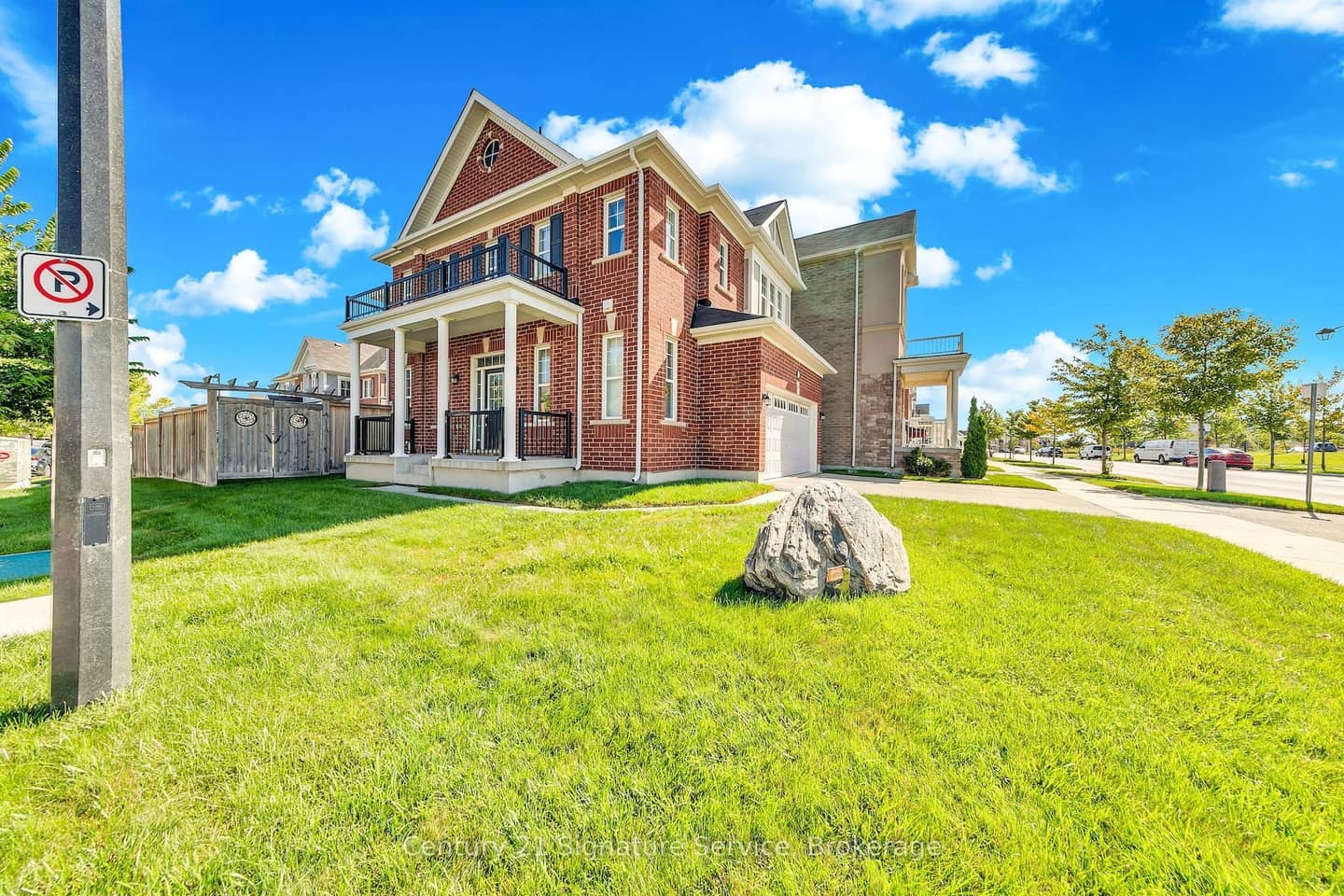 1369 Leger Way, Milton, ON L9E 1E3