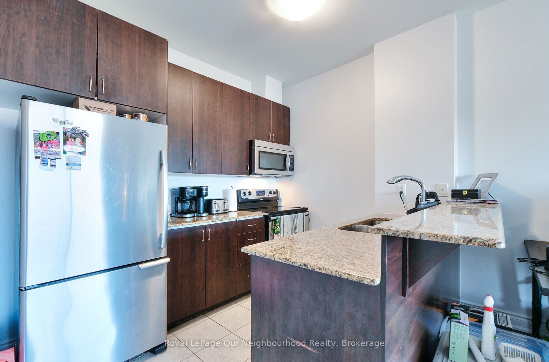 1 Sidney Lane 205, Clarington, ON L1C 0C6