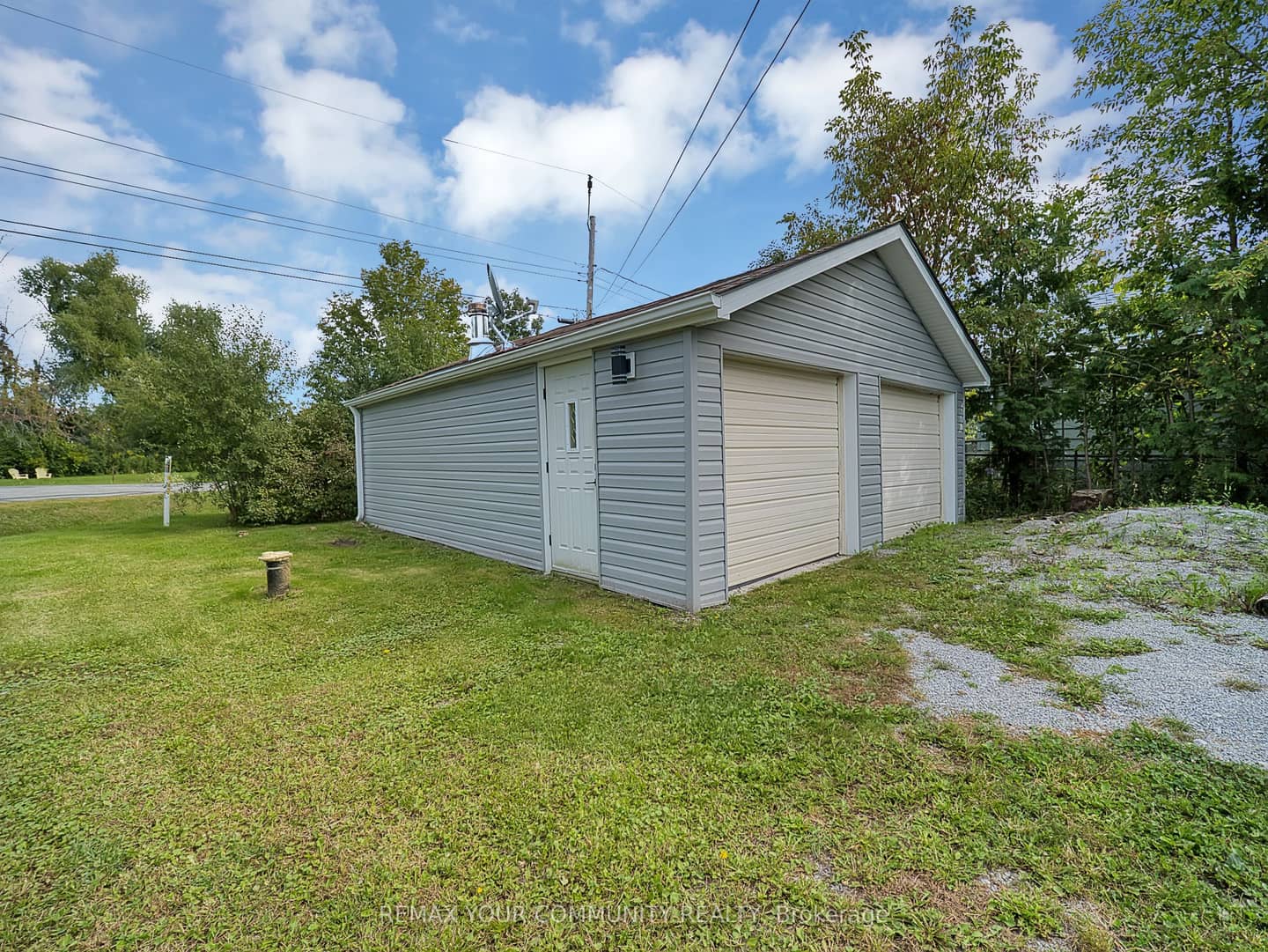 18 Isle Vista Drive, Georgina, ON L0E 1N0