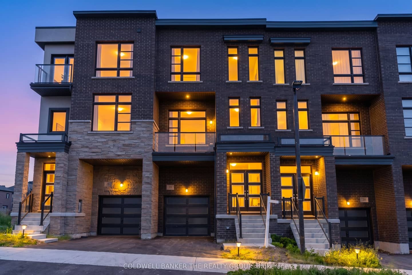 24 Wascana Road, Vaughan, ON L4H 5H1