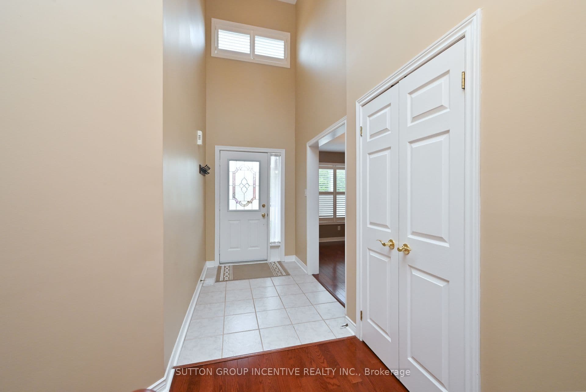 4 Belair Place, New Tecumseth, ON L9R 1Z1