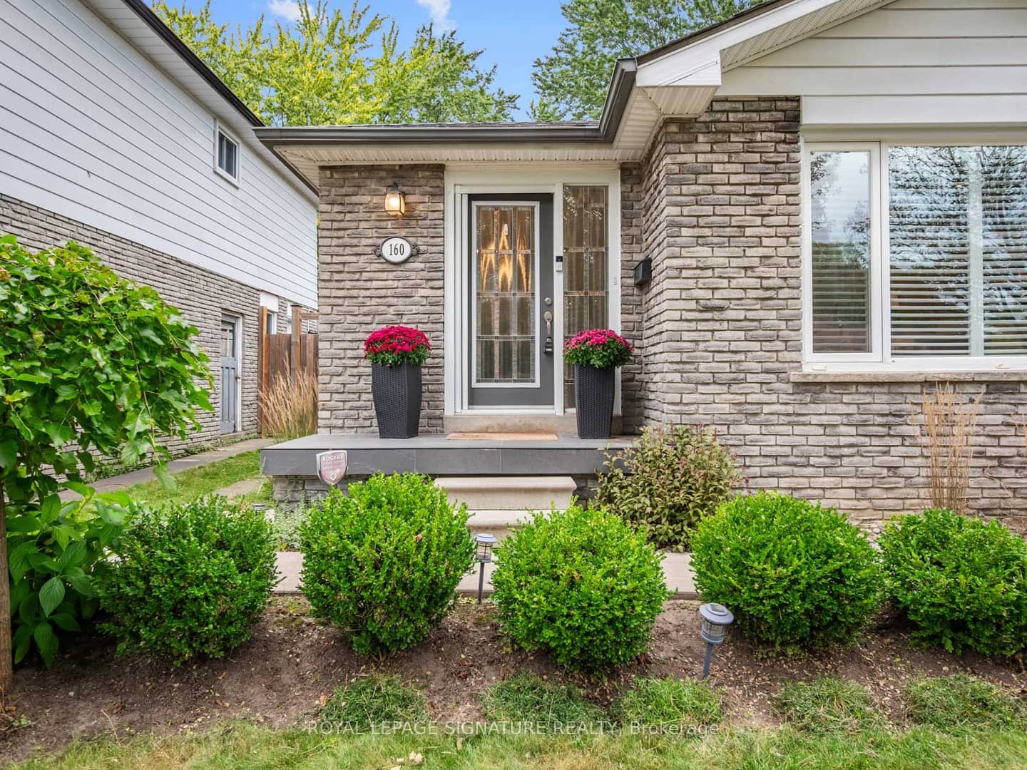 160 Holmcrest Trail, Toronto, ON M1C 1V9