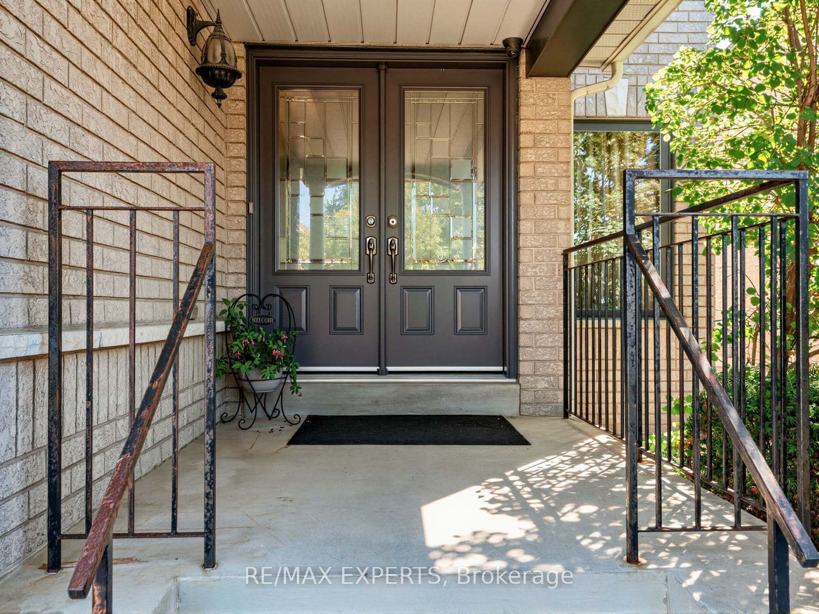 113 Sonoma Boulevard, Vaughan, ON L4H 1N8