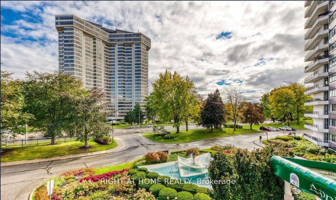 1333 Bloor Street E 606, Mississauga, ON L4Y 3T6