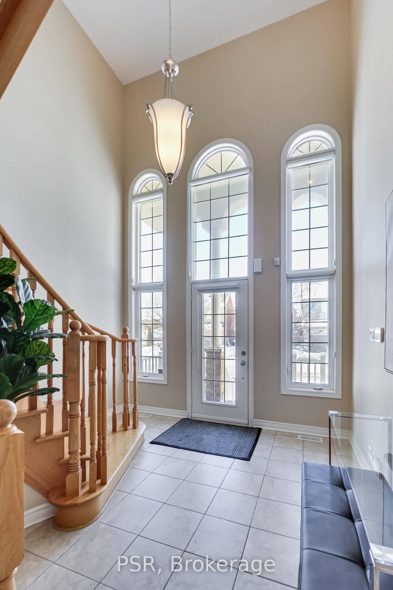9 White Beach Crescent, Vaughan, ON L6A 0R1