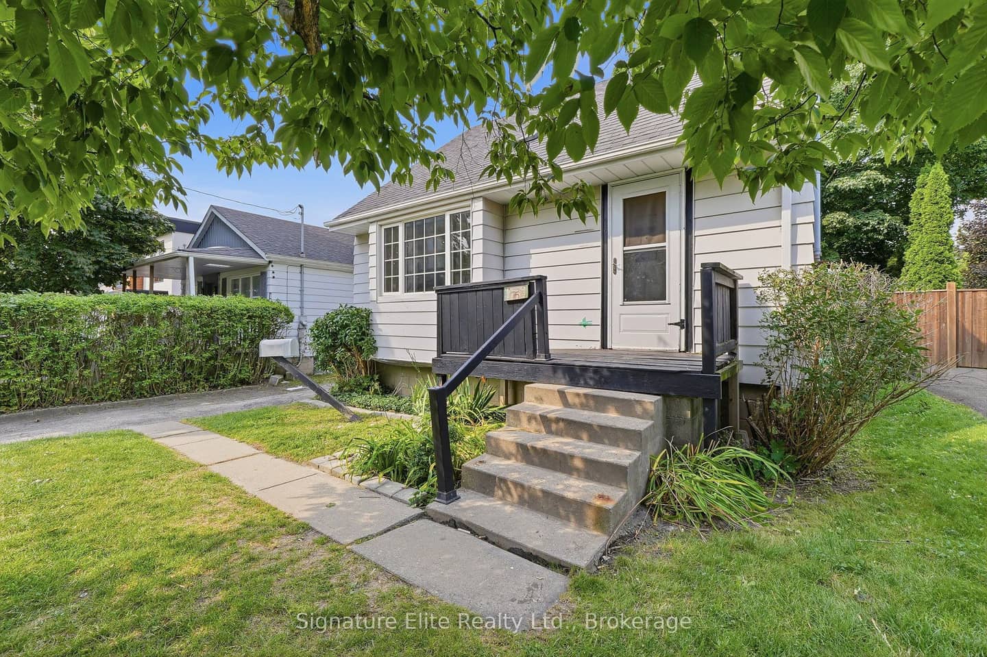 76 Harewood Avenue, Toronto, ON M1M 2R3