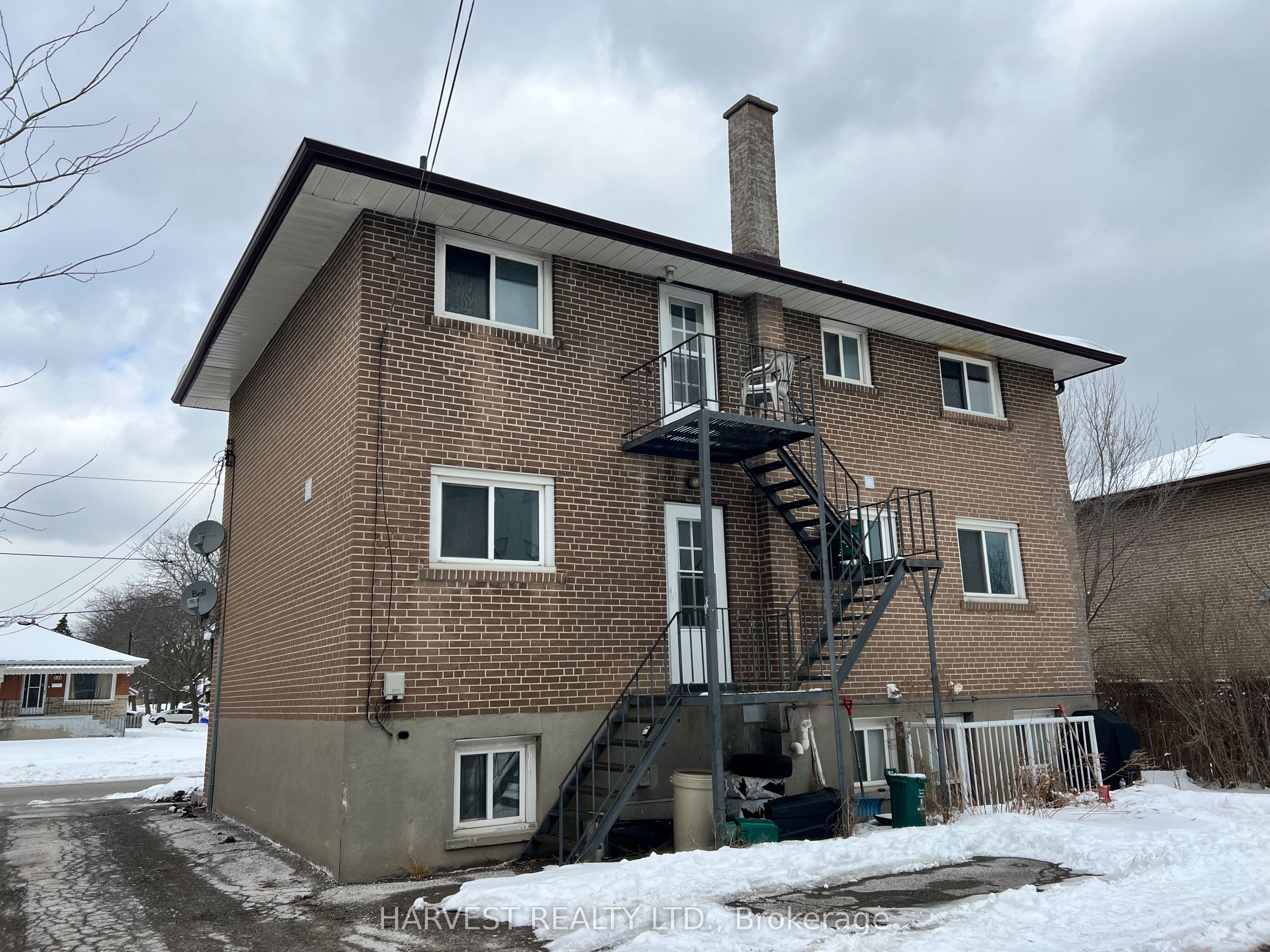 337 Frontenac Avenue, Oshawa, ON L1J 2A7