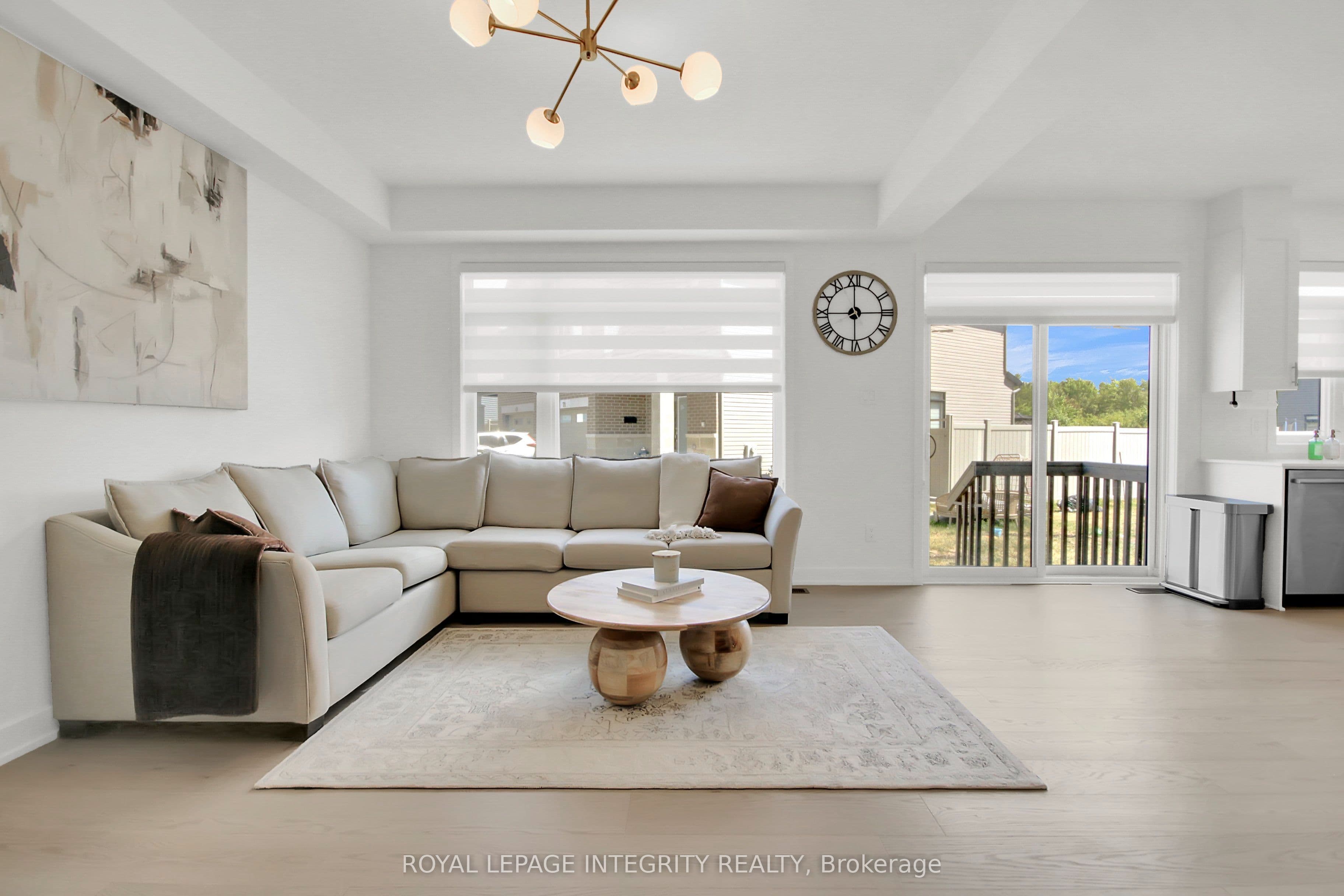 201 Reisling Way, Leitrim, ON K1T 0X1
