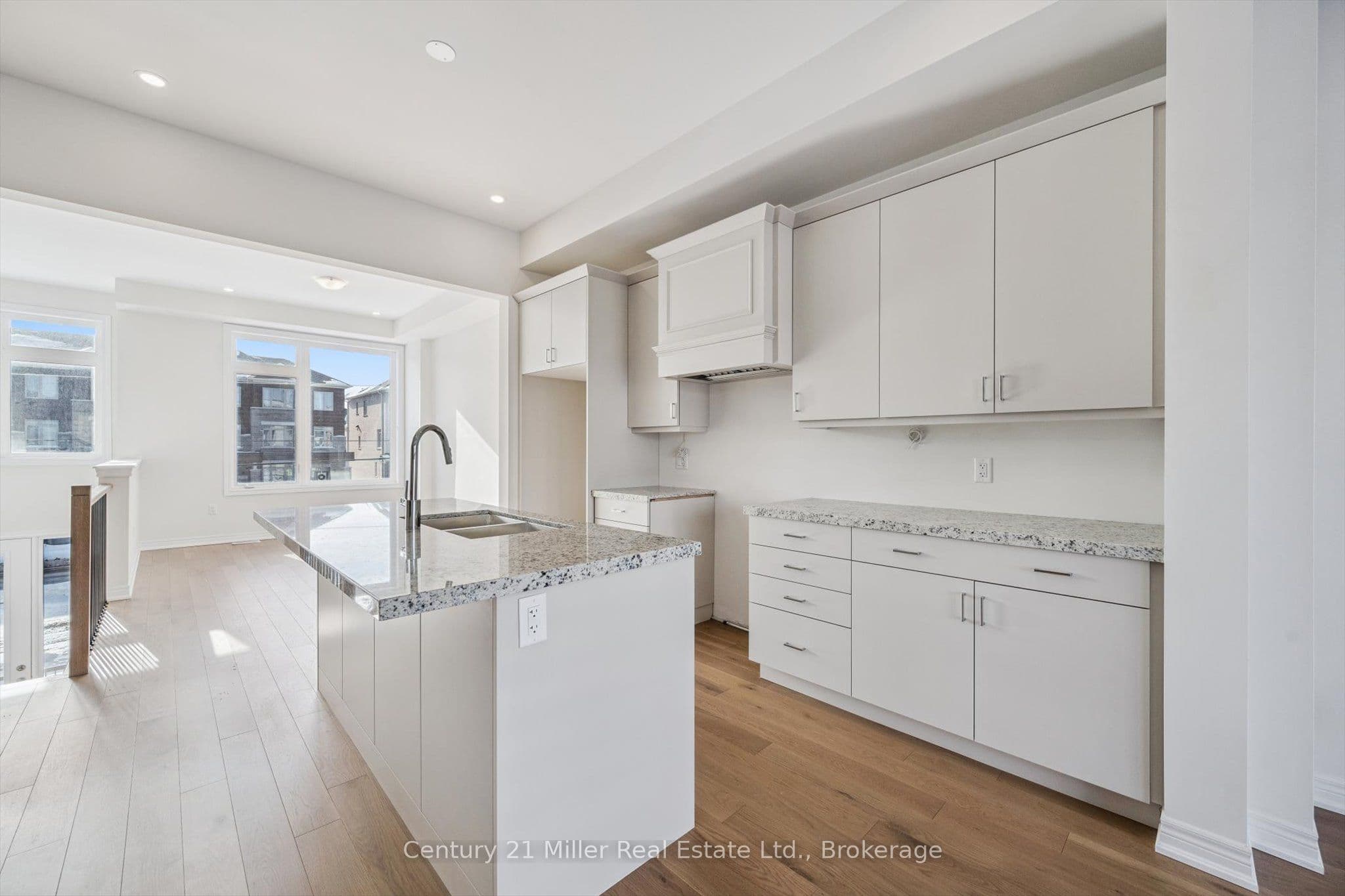 3199 Sixth Line, Oakville, ON L6H 0V8