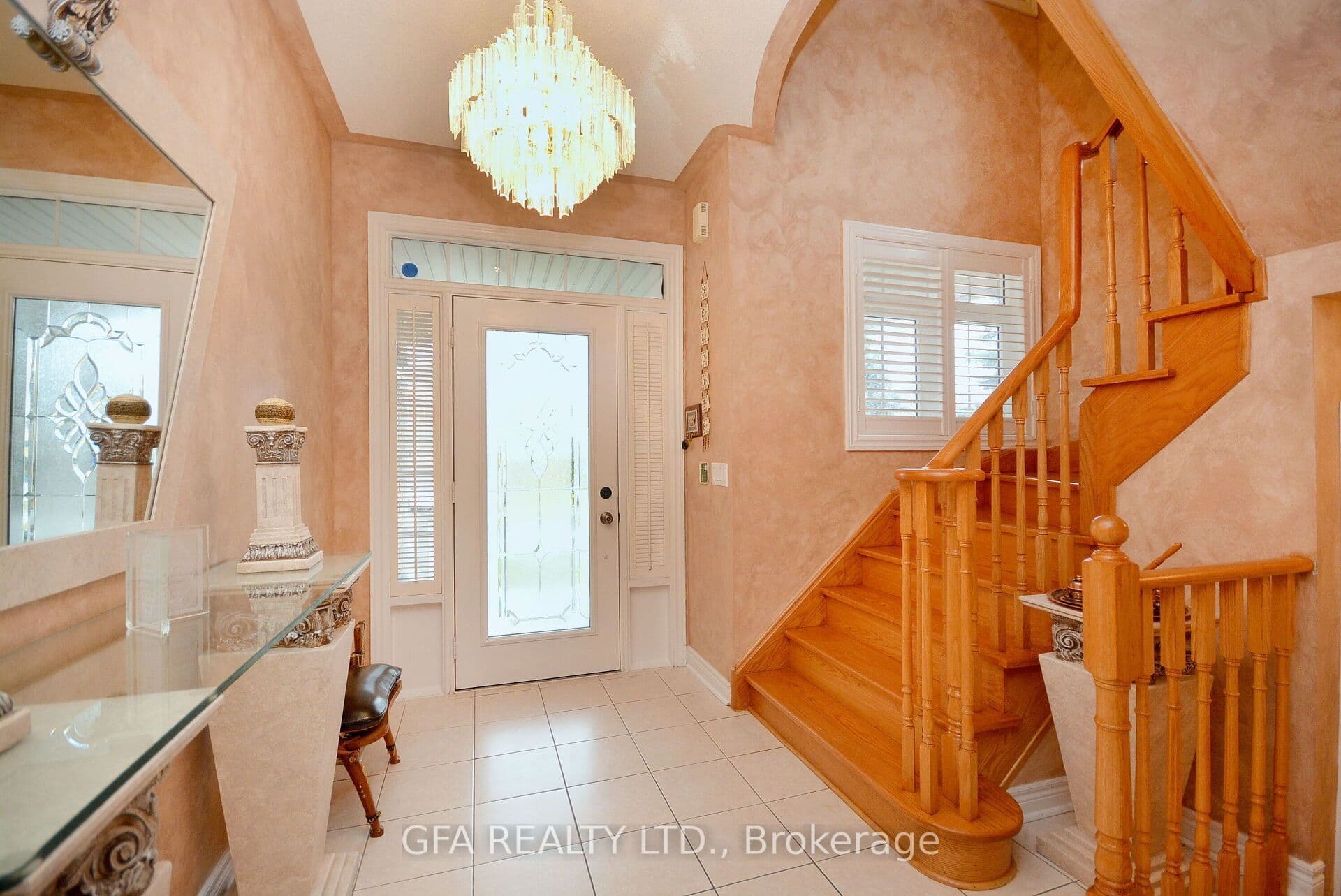 3506 Aquinas Avenue, Mississauga, ON L5M 7L7