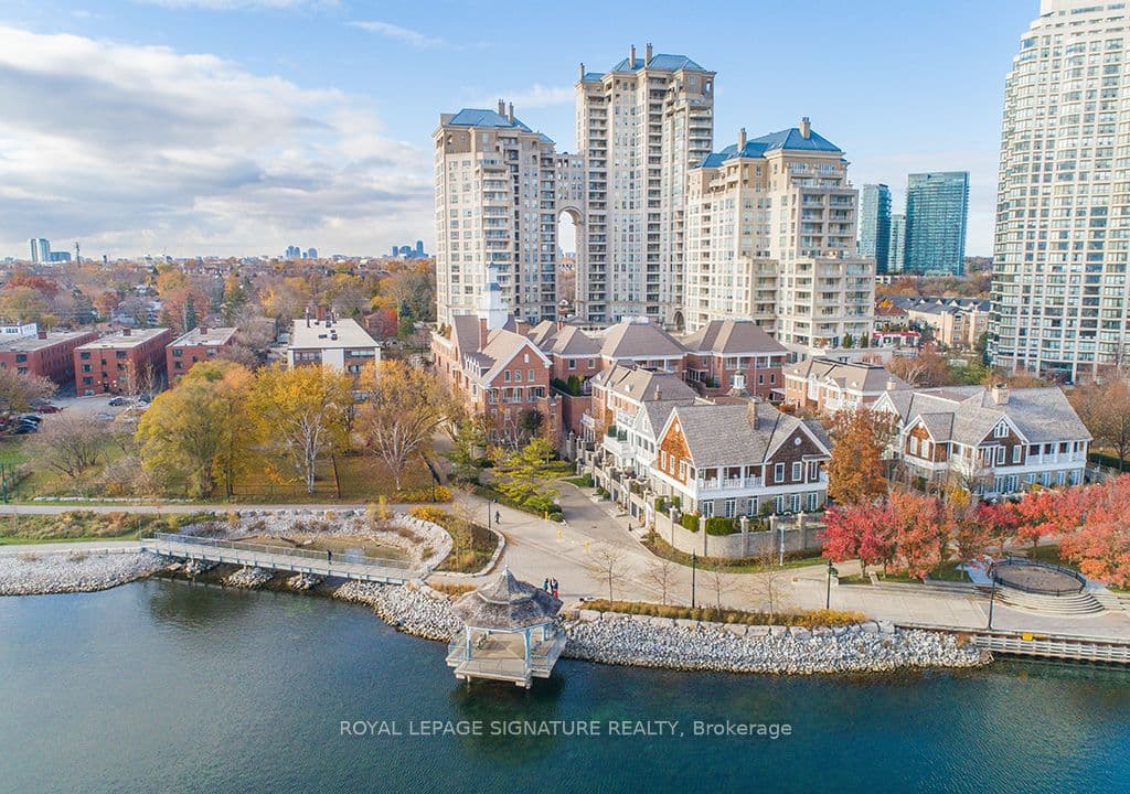 2285 Lake Shore Boulevard W 703, Toronto, ON M8V 3X9