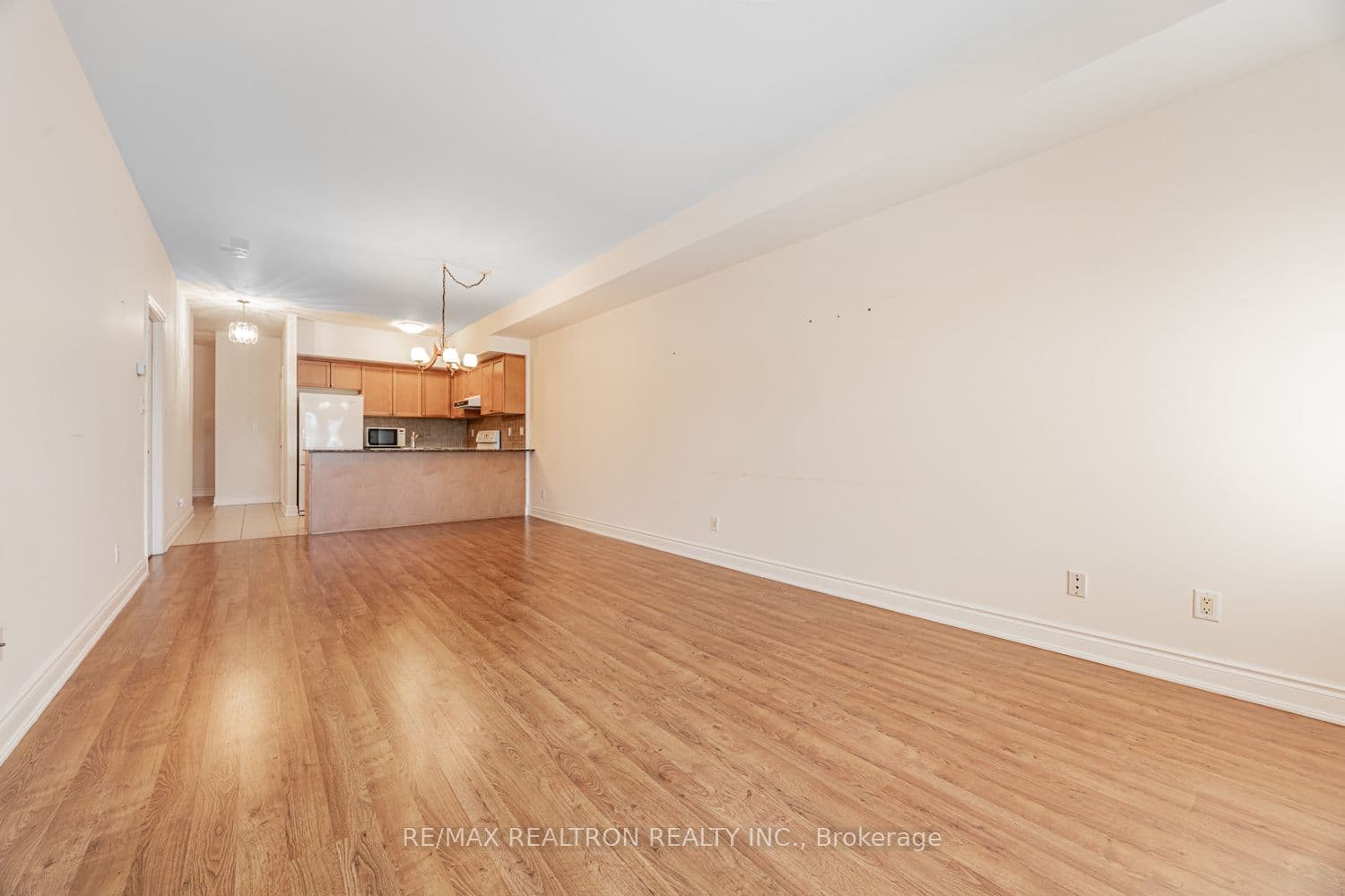 9901 Keele Street 207, Vaughan, ON L6A 0A1
