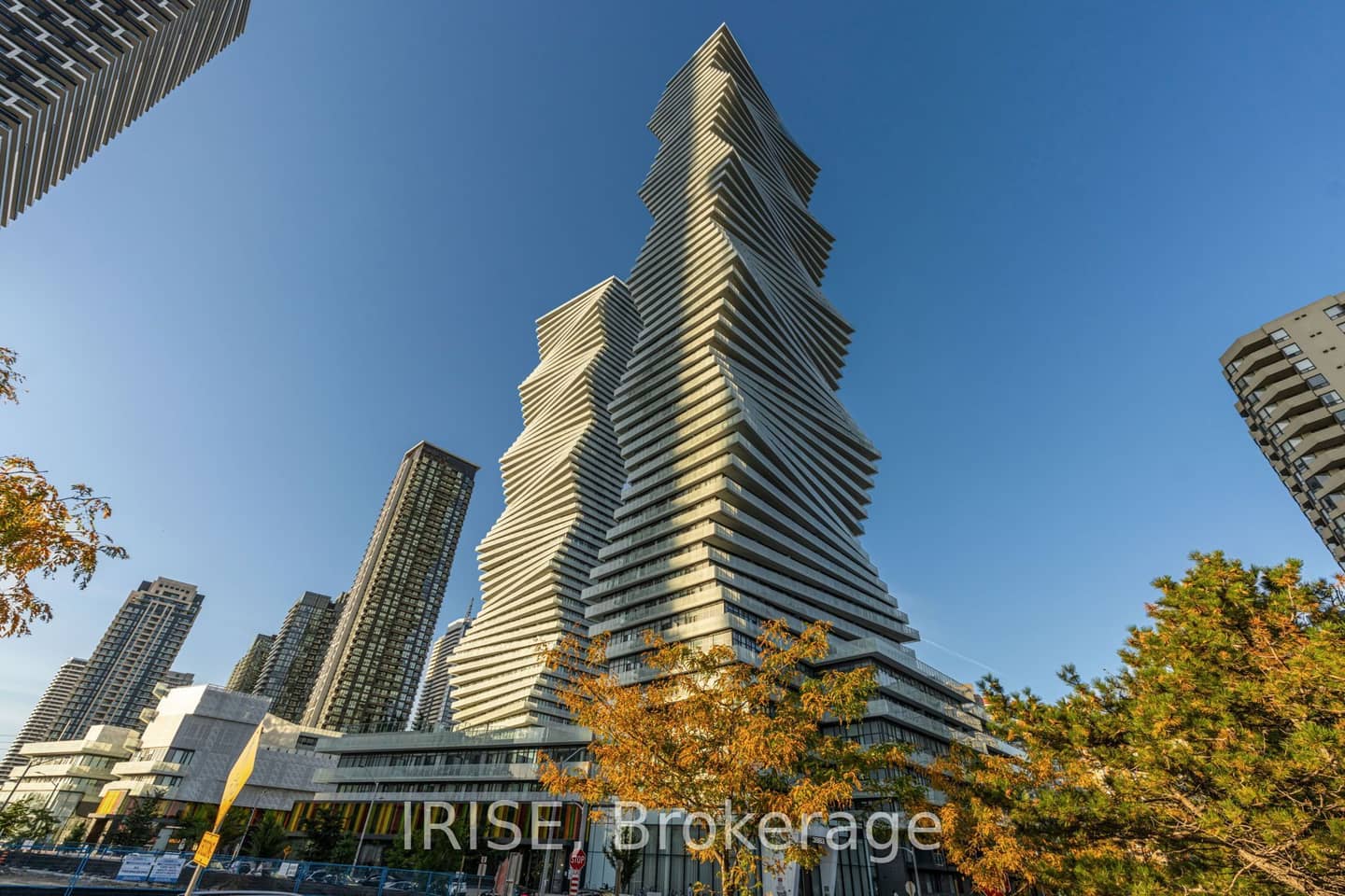 3883 Quartz Road 5010, Mississauga, ON L5B 0M4