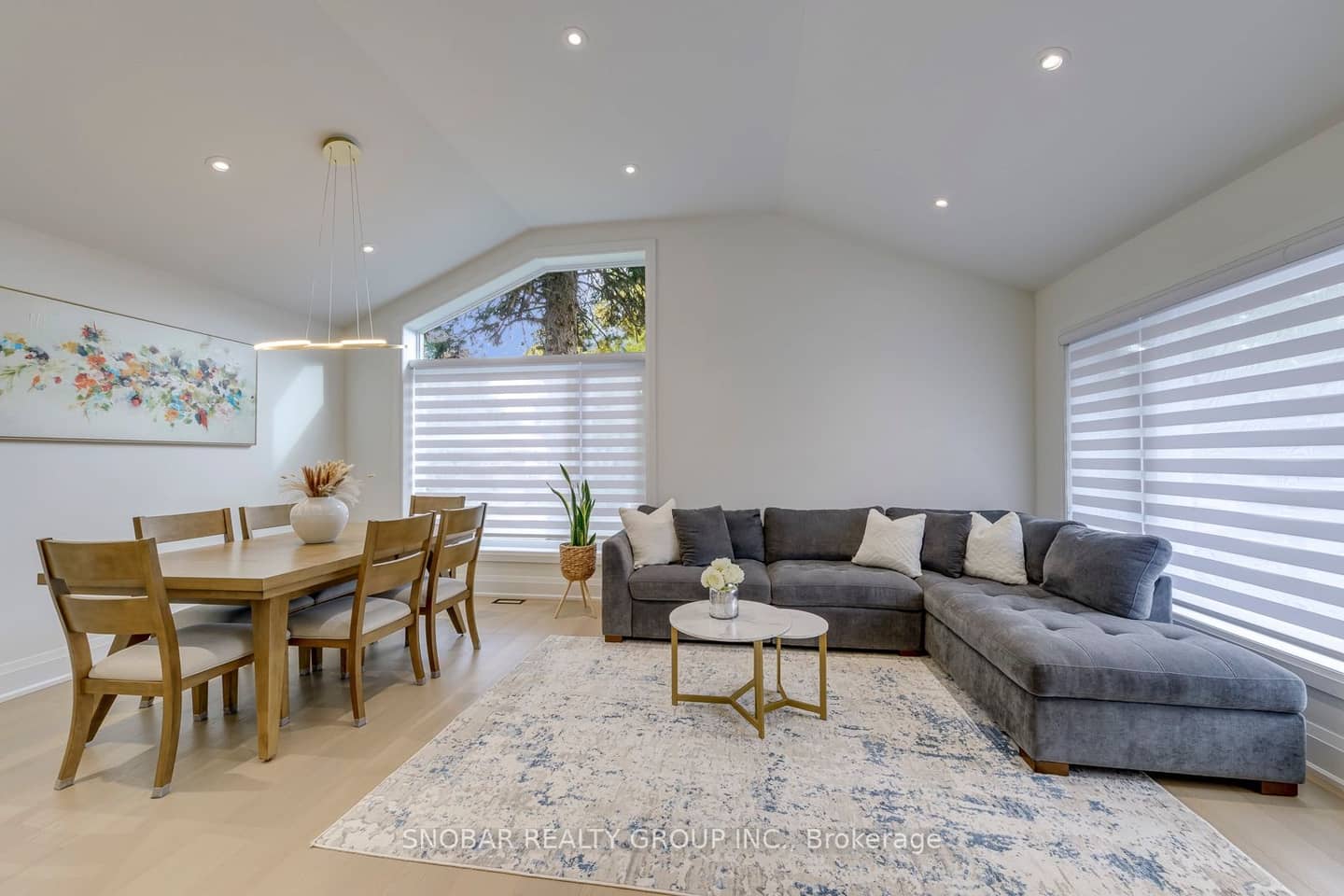 23 Mitre Place, Toronto, ON M9R 3C5