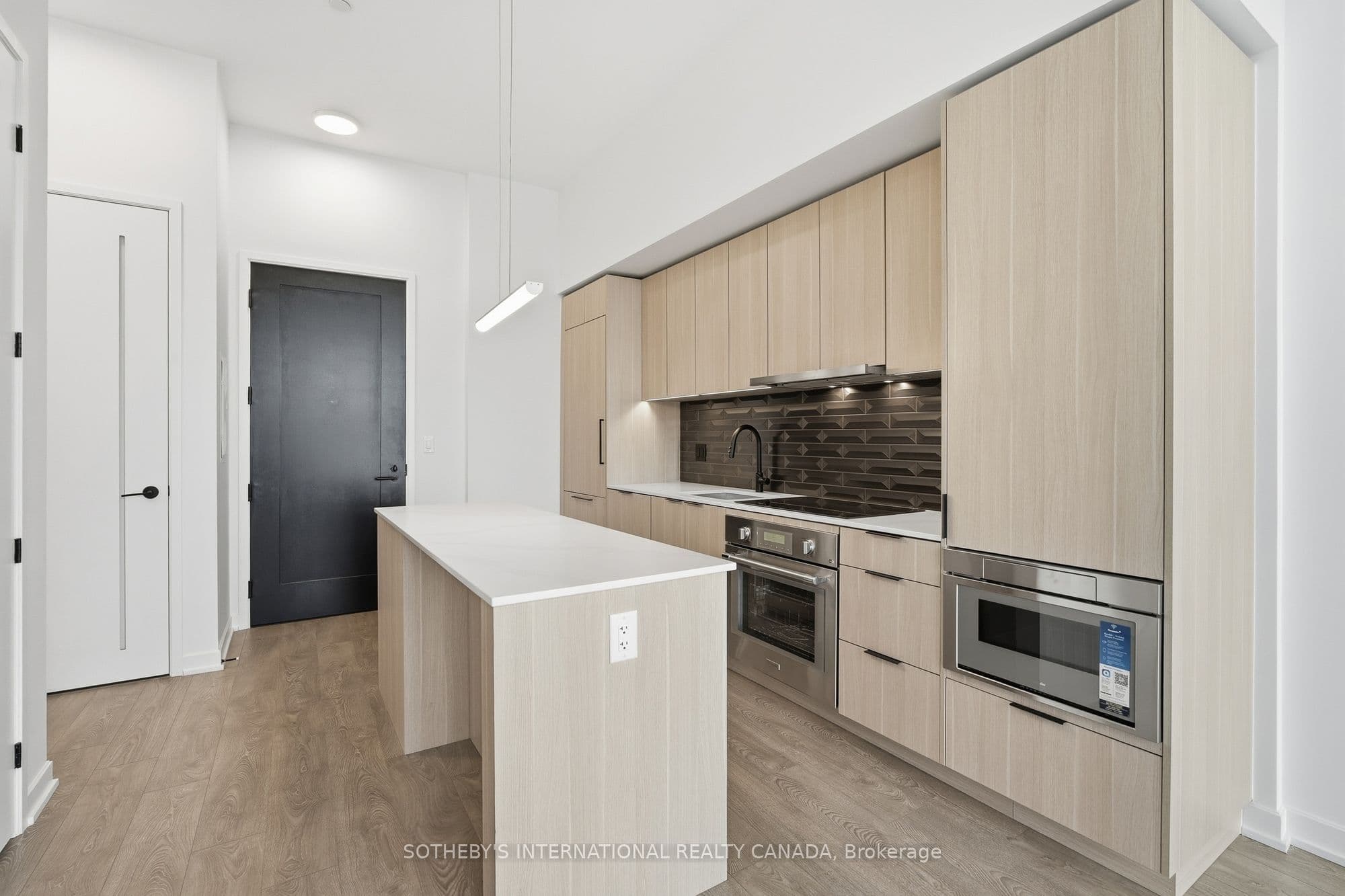 88 Bathurst Street PH01, Toronto, ON M5V 0W8