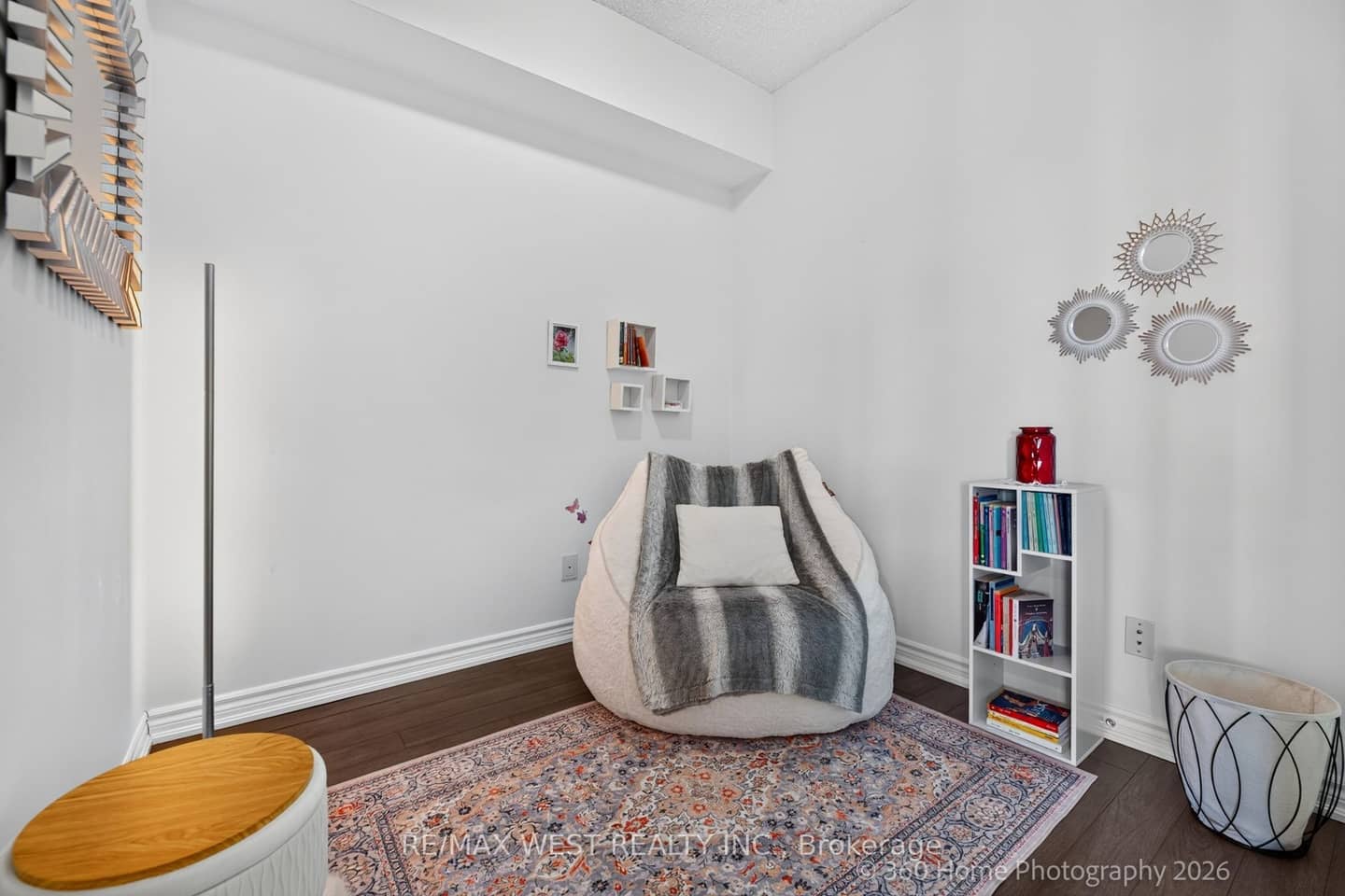 15 James Findlay Way 631, Toronto, ON M3M 0B3