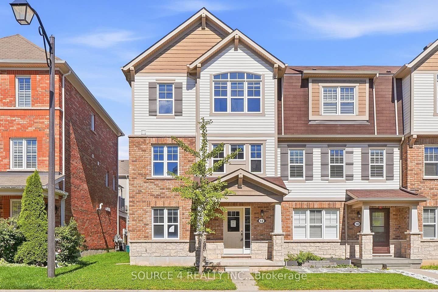 12 Tight Court, Milton, ON L9T 8S3