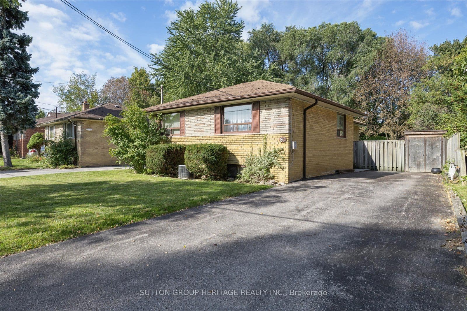 80 Applefield Drive, Toronto, ON M1P 3Y2