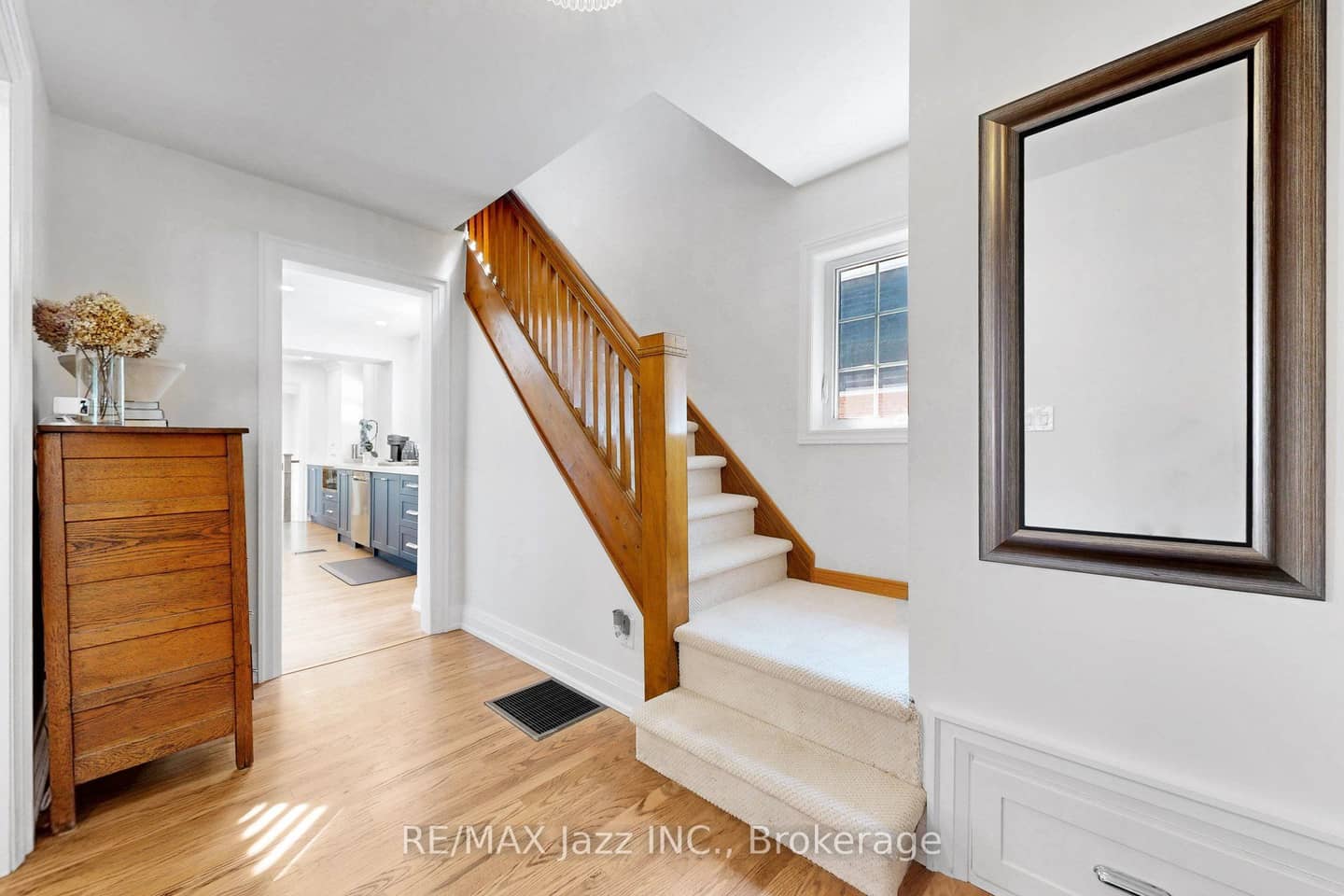 559 Masson Street, Oshawa, ON L1G 5A2