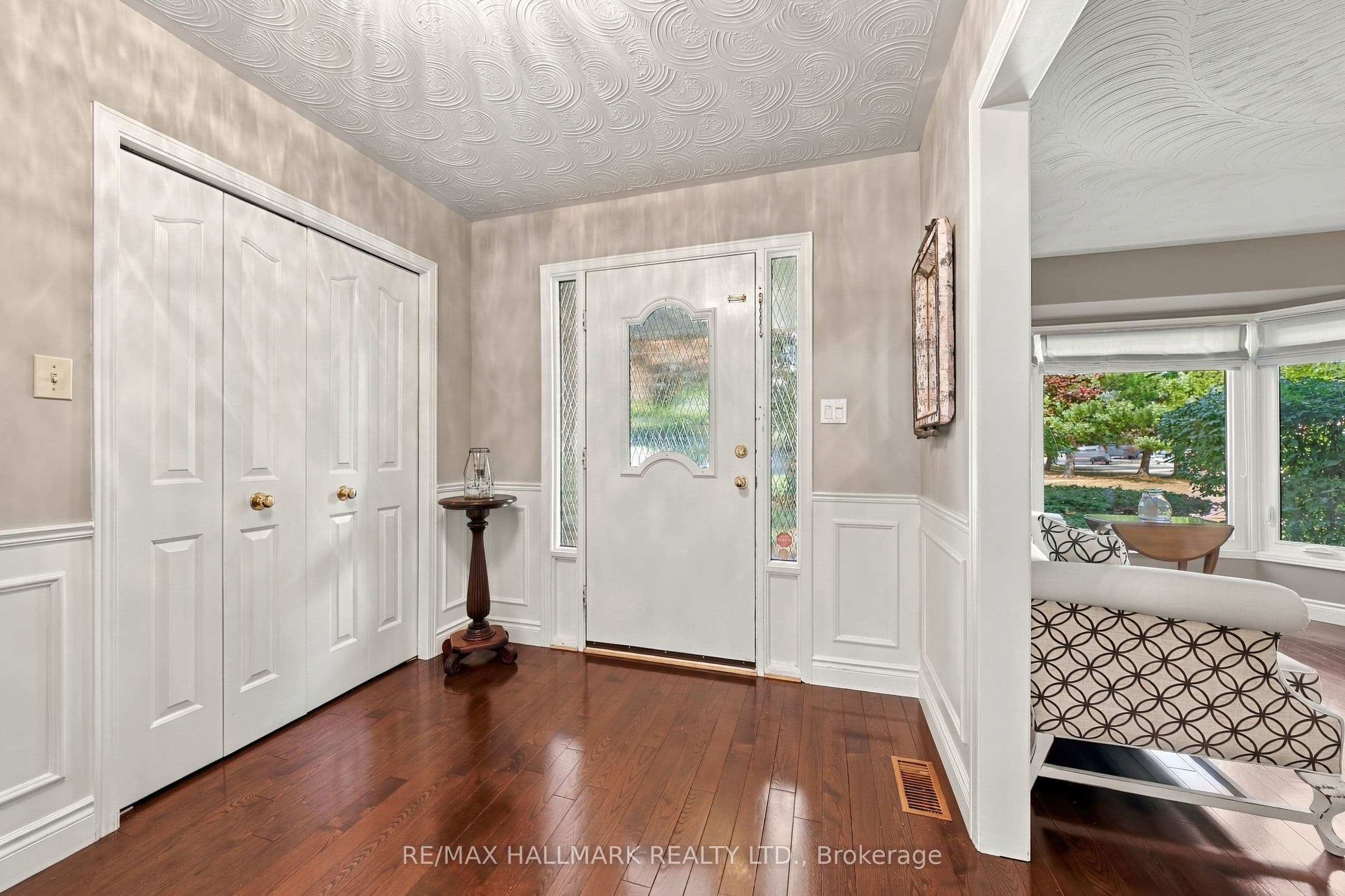 427 Melanie Crescent, Hamilton, ON L9G 4B1