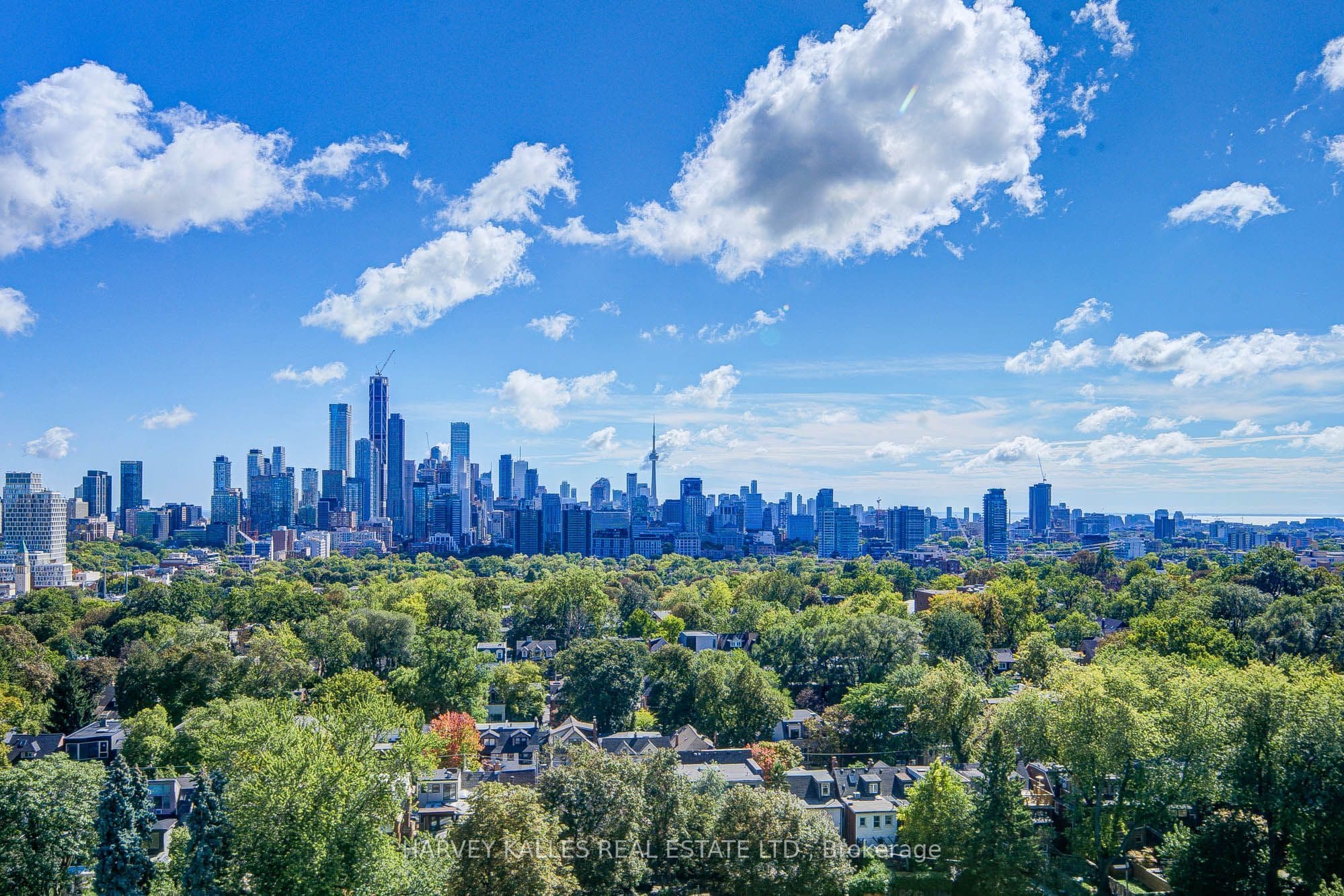 63 St. Clair Avenue W 1605, Toronto, ON M4V 2Y9