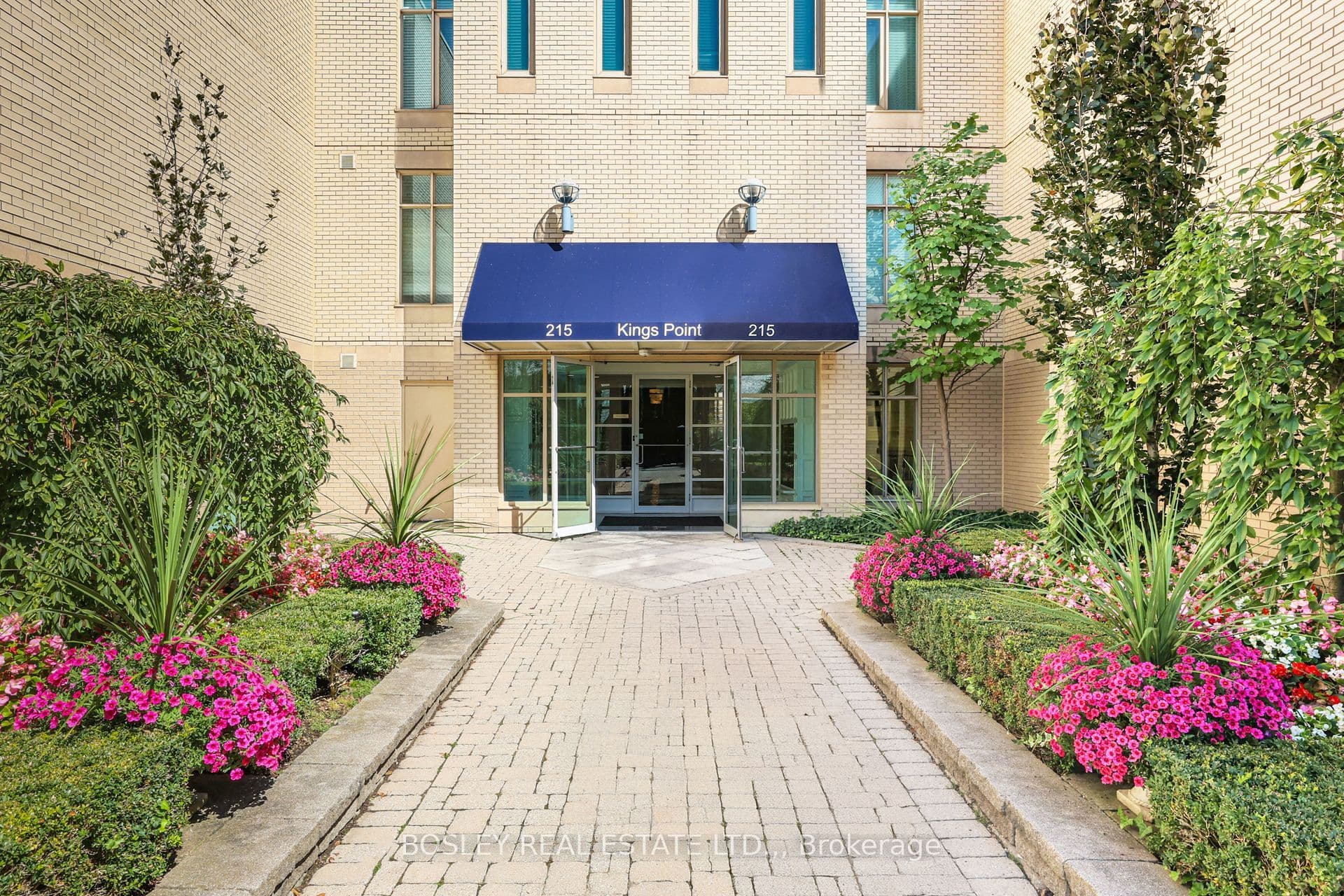 215 Ricardo Street 209, Niagara-on-the-Lake, ON L0S 1J0