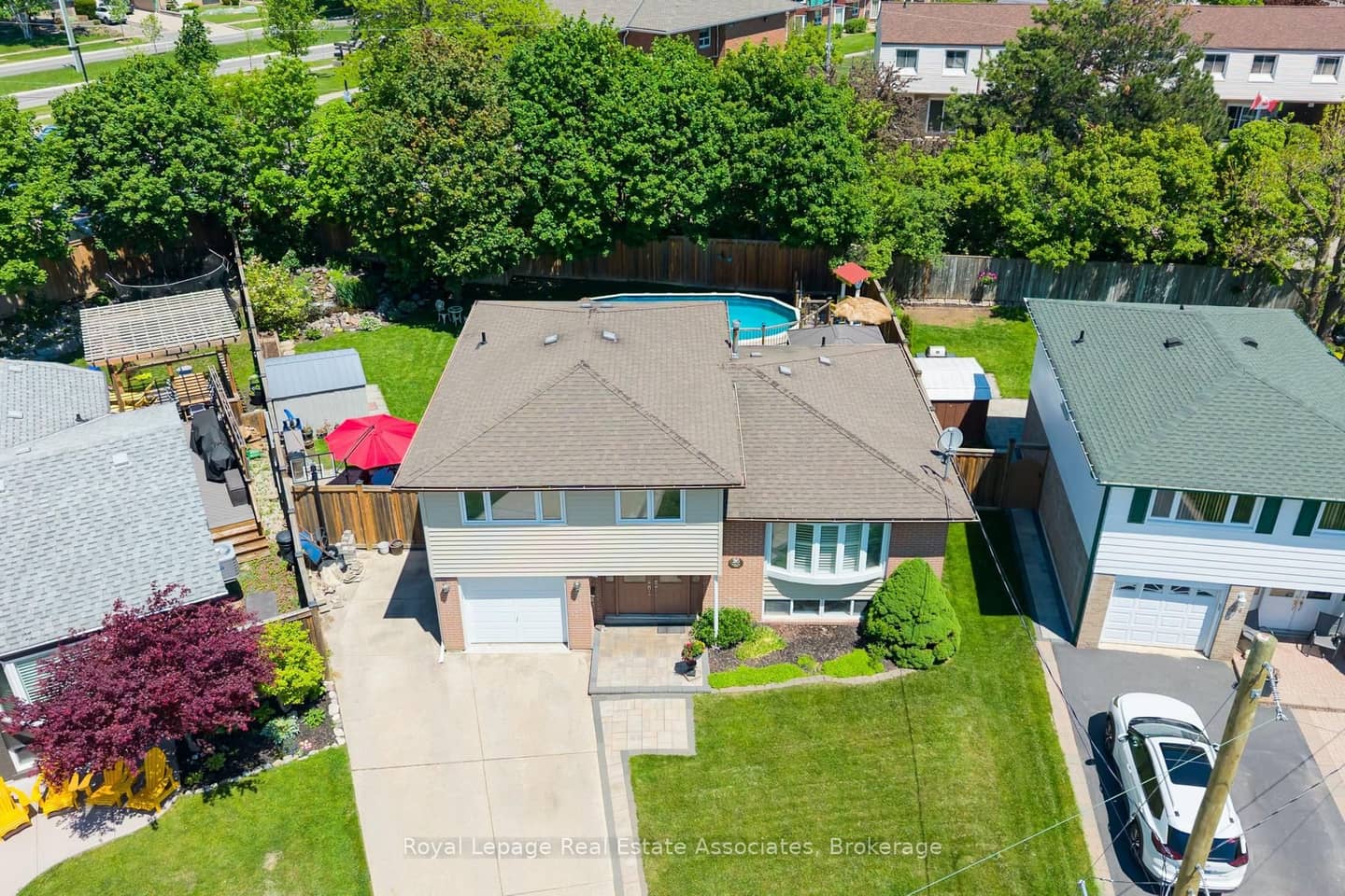 26 Marilyn Crescent, Halton Hills, ON L7G 1K4