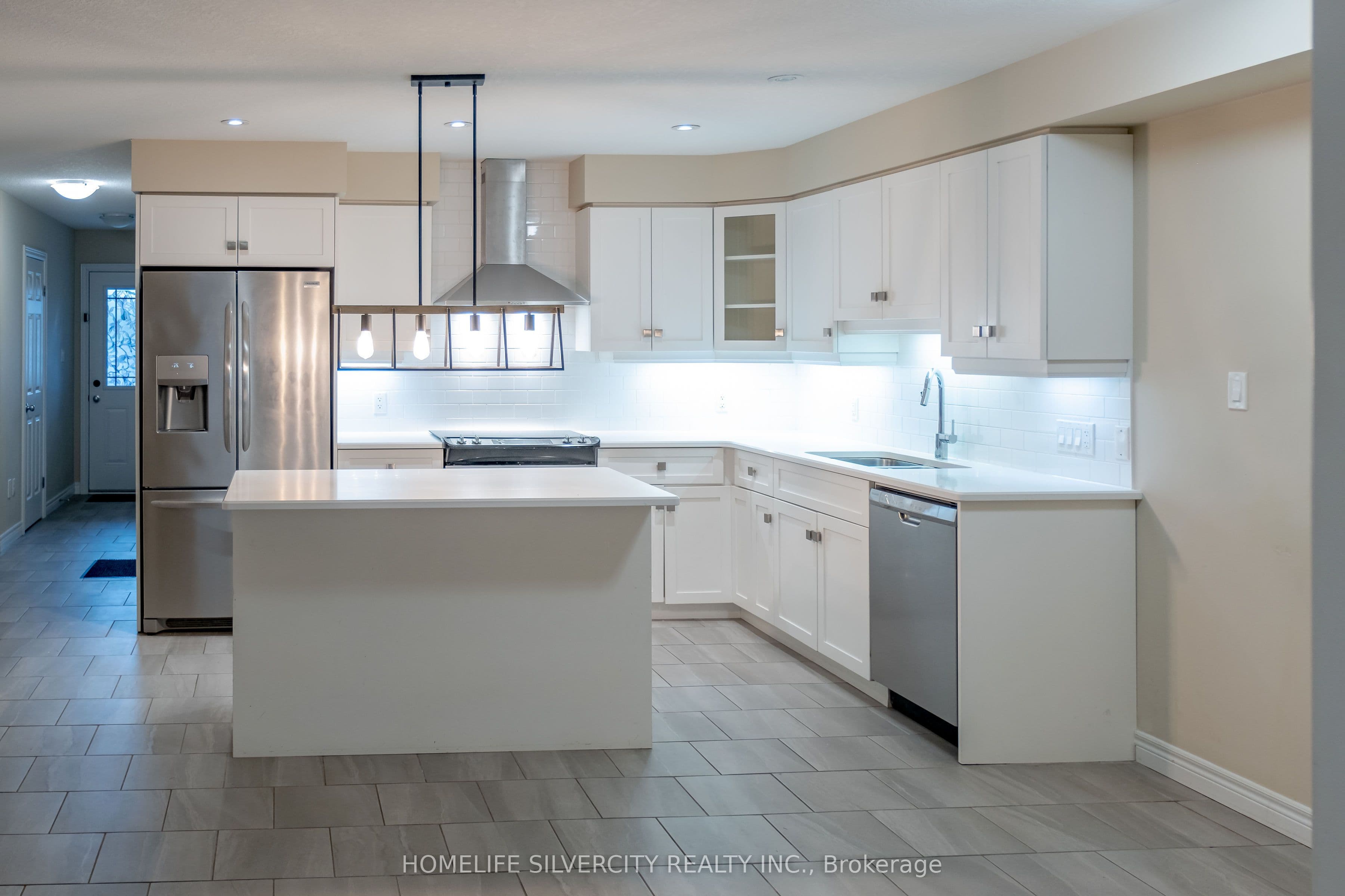 1220 Riverbend Road 57, London South, ON N6G 0G5