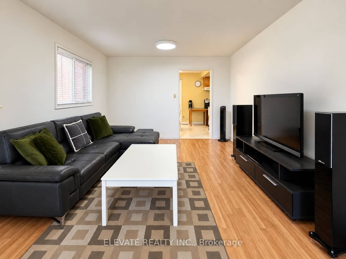 1395 Ferncliff Circle, Pickering, ON L1X 2N9