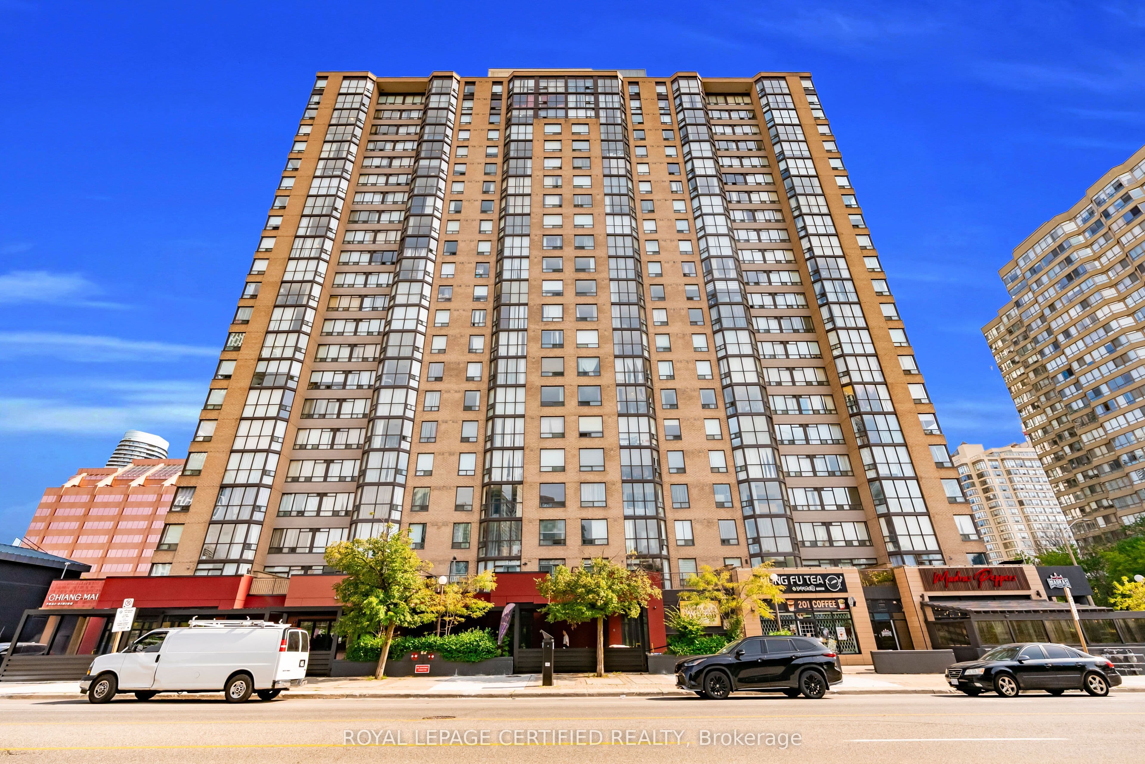 285 Enfield Place #2109, Mississauga, ON L5B 3Y6