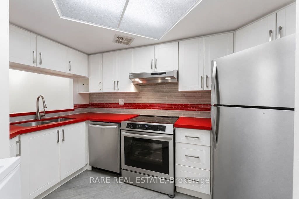 250 Webb Drive 513, Mississauga, ON L5B 3Z4