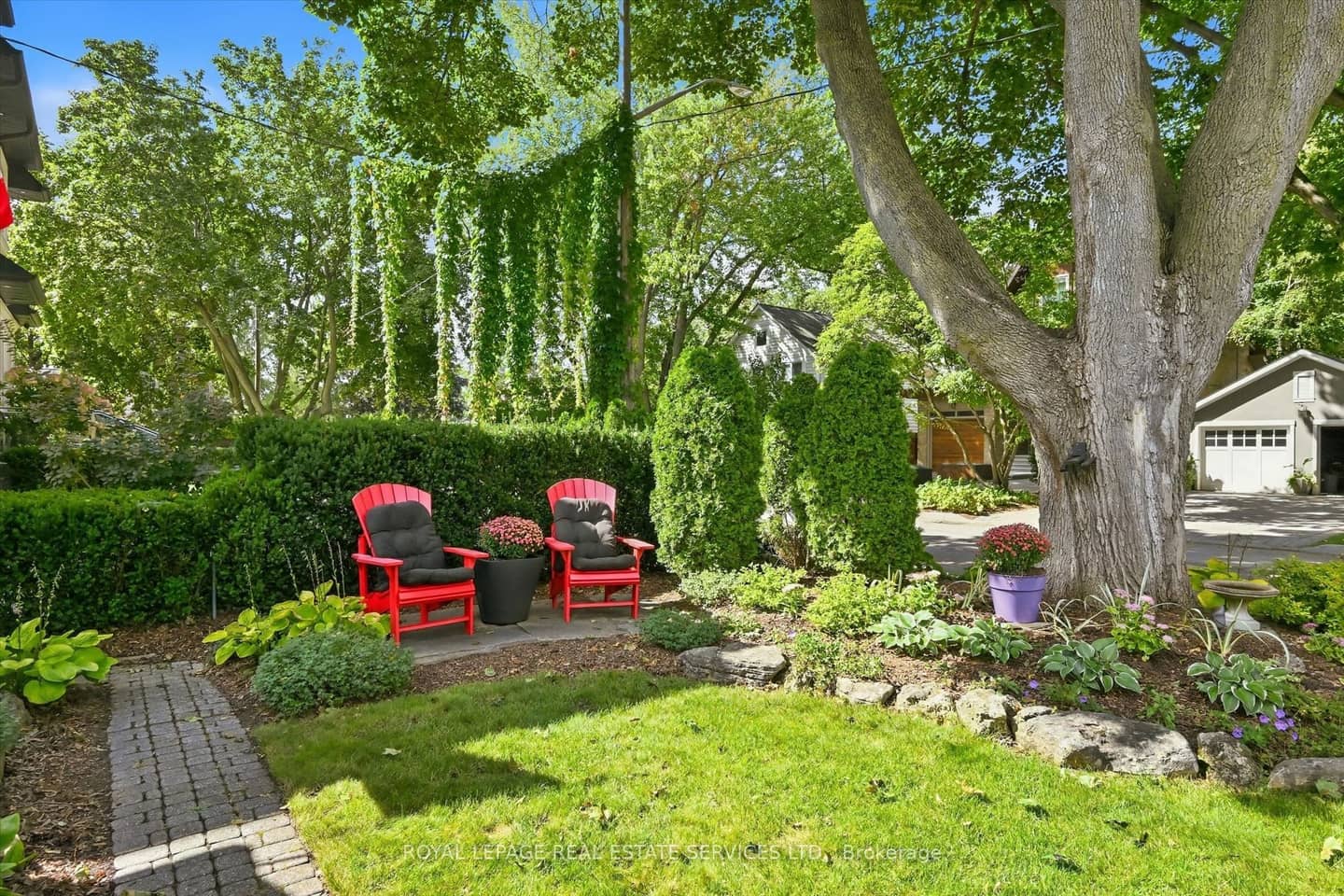32 Anderson Street, Oakville, ON L6K 1A5