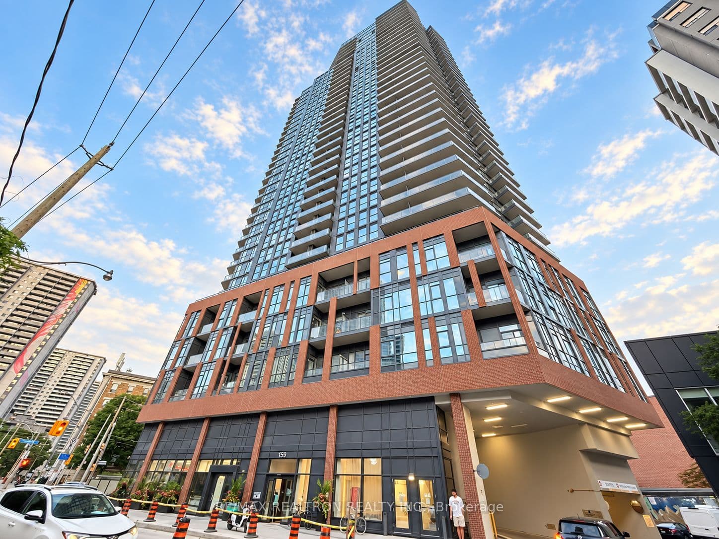 159 Wellesley Street E 2809, Toronto, ON M4Y 0H5