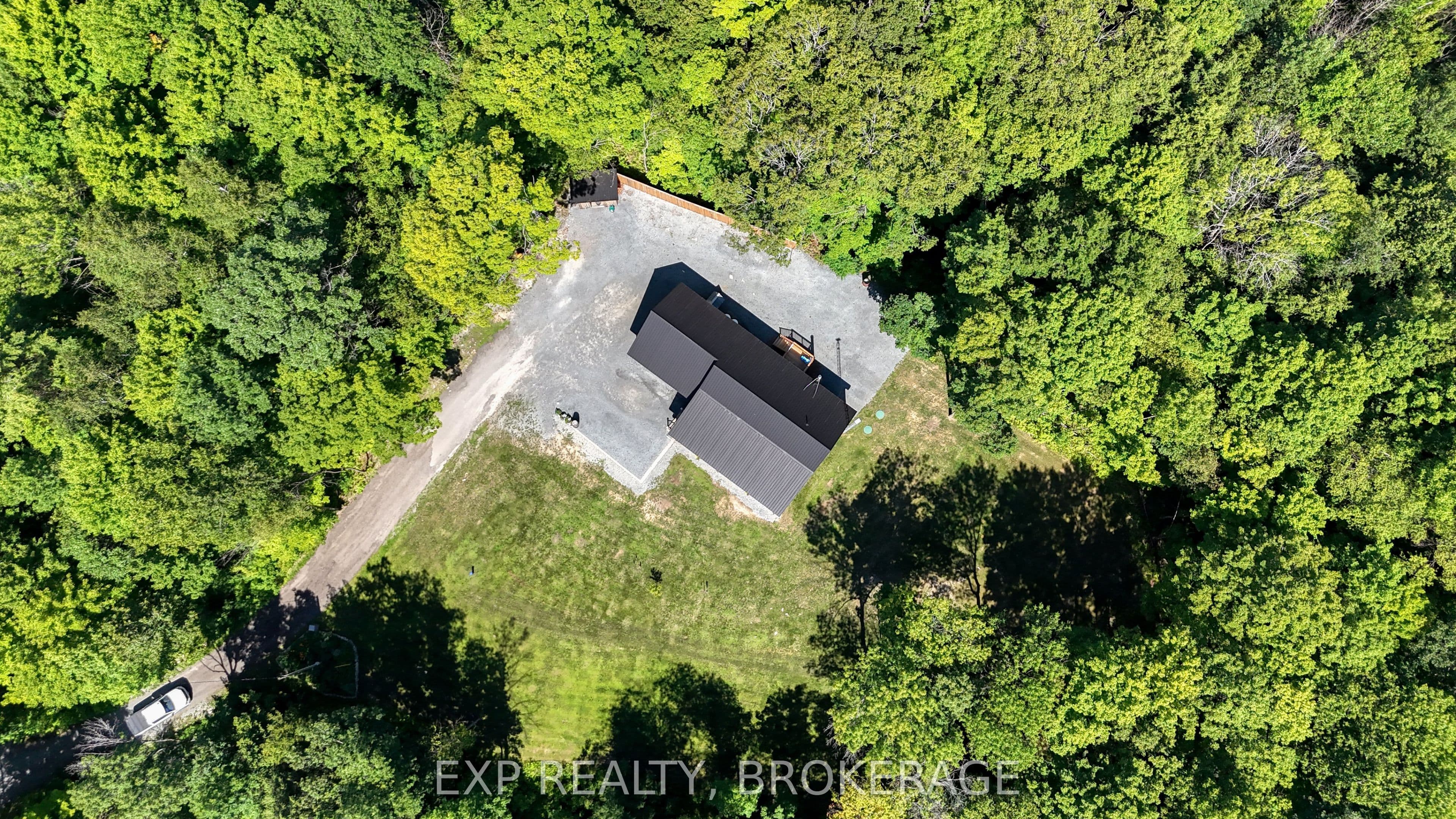 1020 HILL Road, Frontenac, ON K0H 1T0
