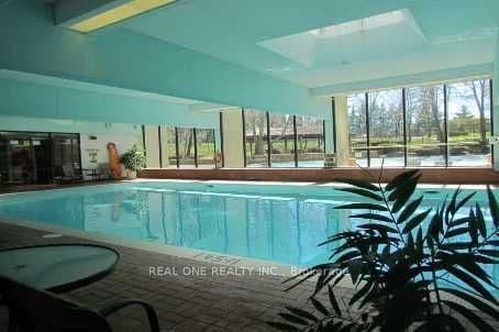 75 Bamburgh Circle 428, Toronto, ON M1W 3W1