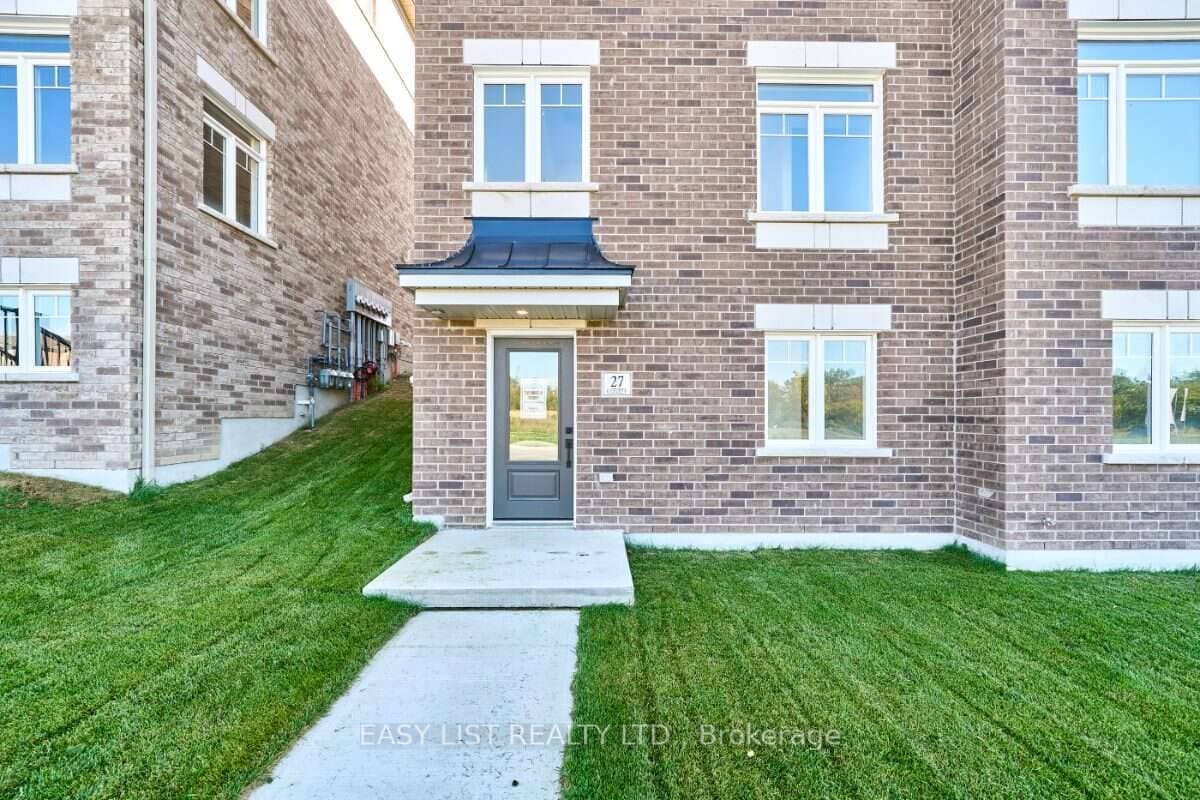 27 Addyman Crescent, Clarington, ON L1B 0X4