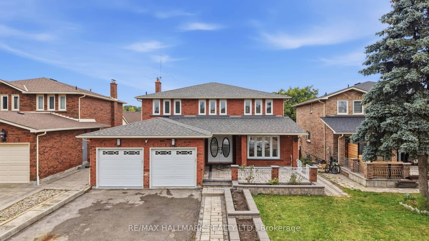 44 Olympia Gate W, Vaughan, ON L4L 5K3