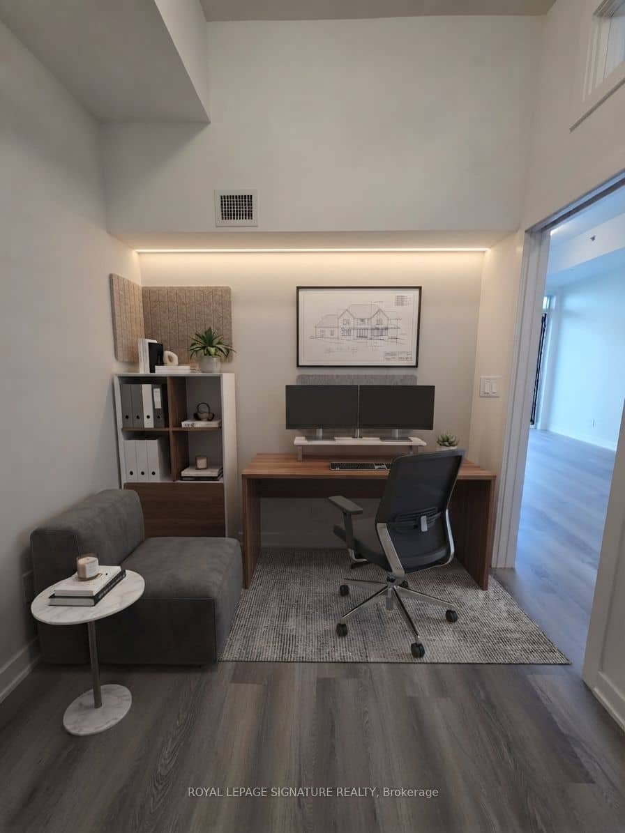 3200 Dakota Common 104B, Burlington, ON L7M 2A7