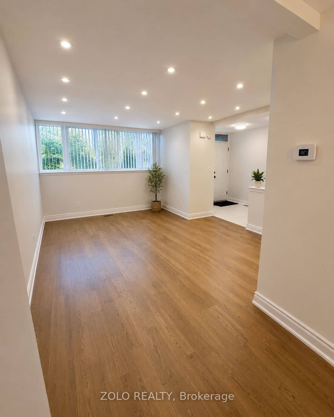 3250 The Credit Woodlands 16, Mississauga, ON L5C 2J6