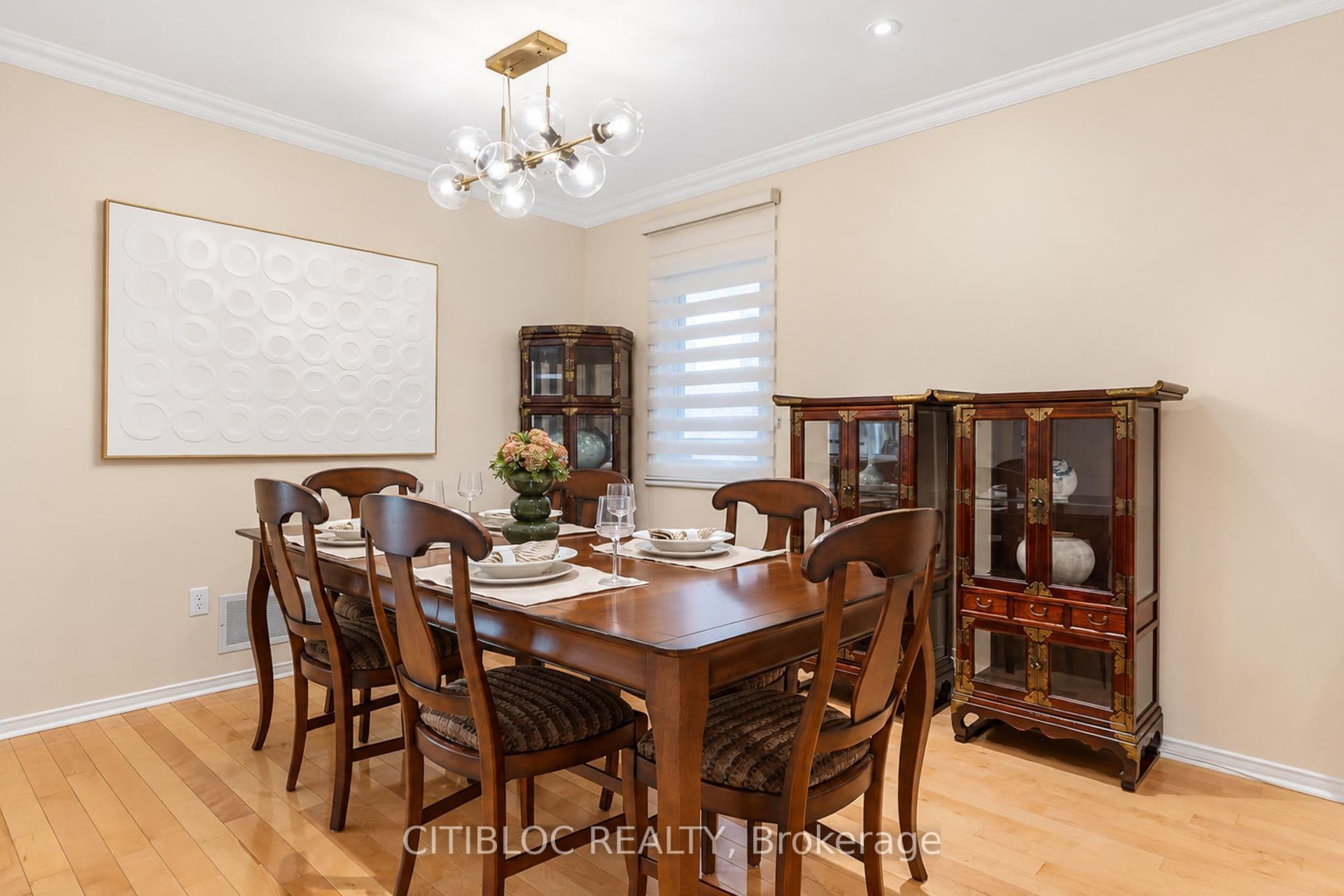 33 Desert View Crescent, Richmond Hill, ON L4C 0K3